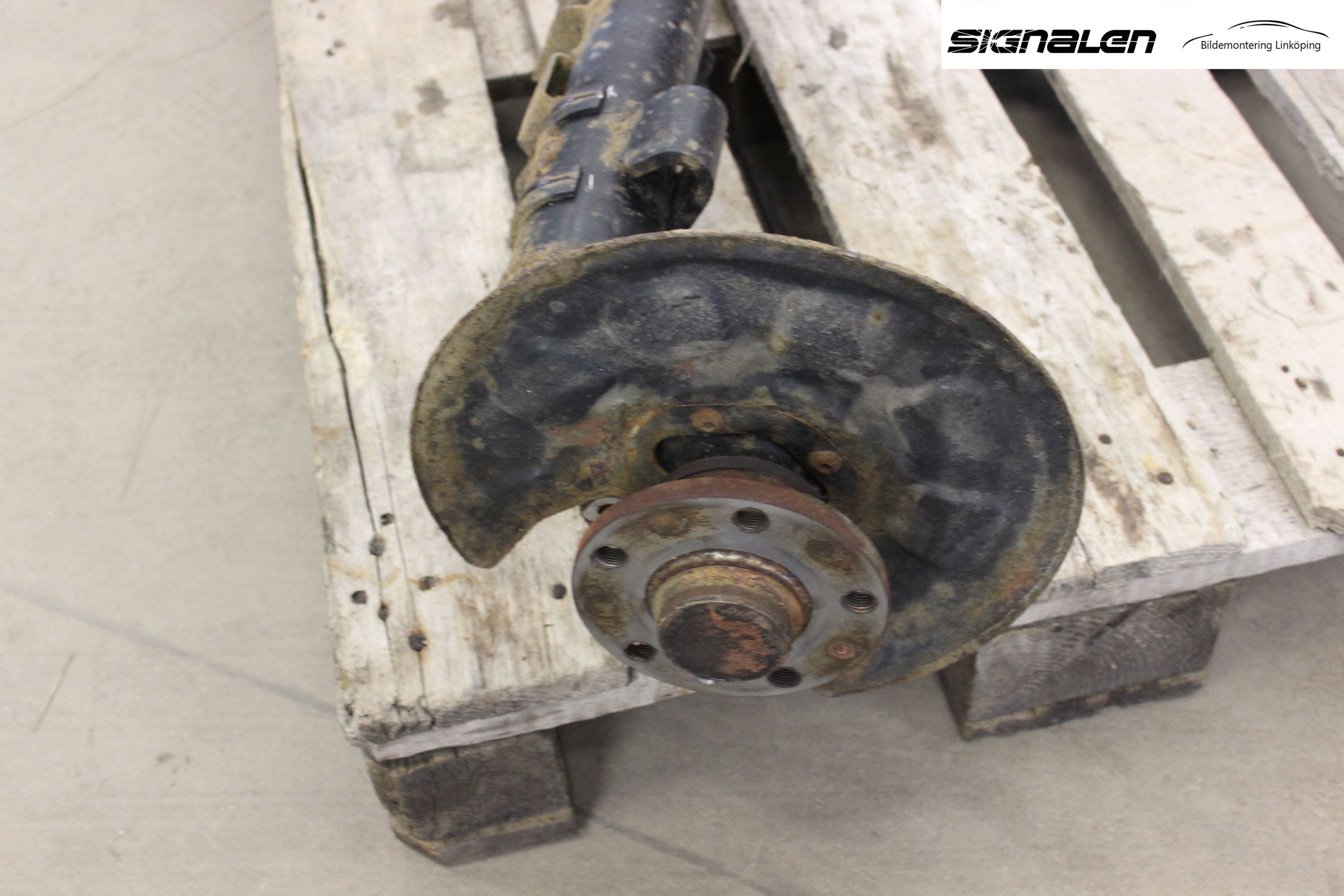 Volkswagen VW CADDY 11-15 Bakaxel