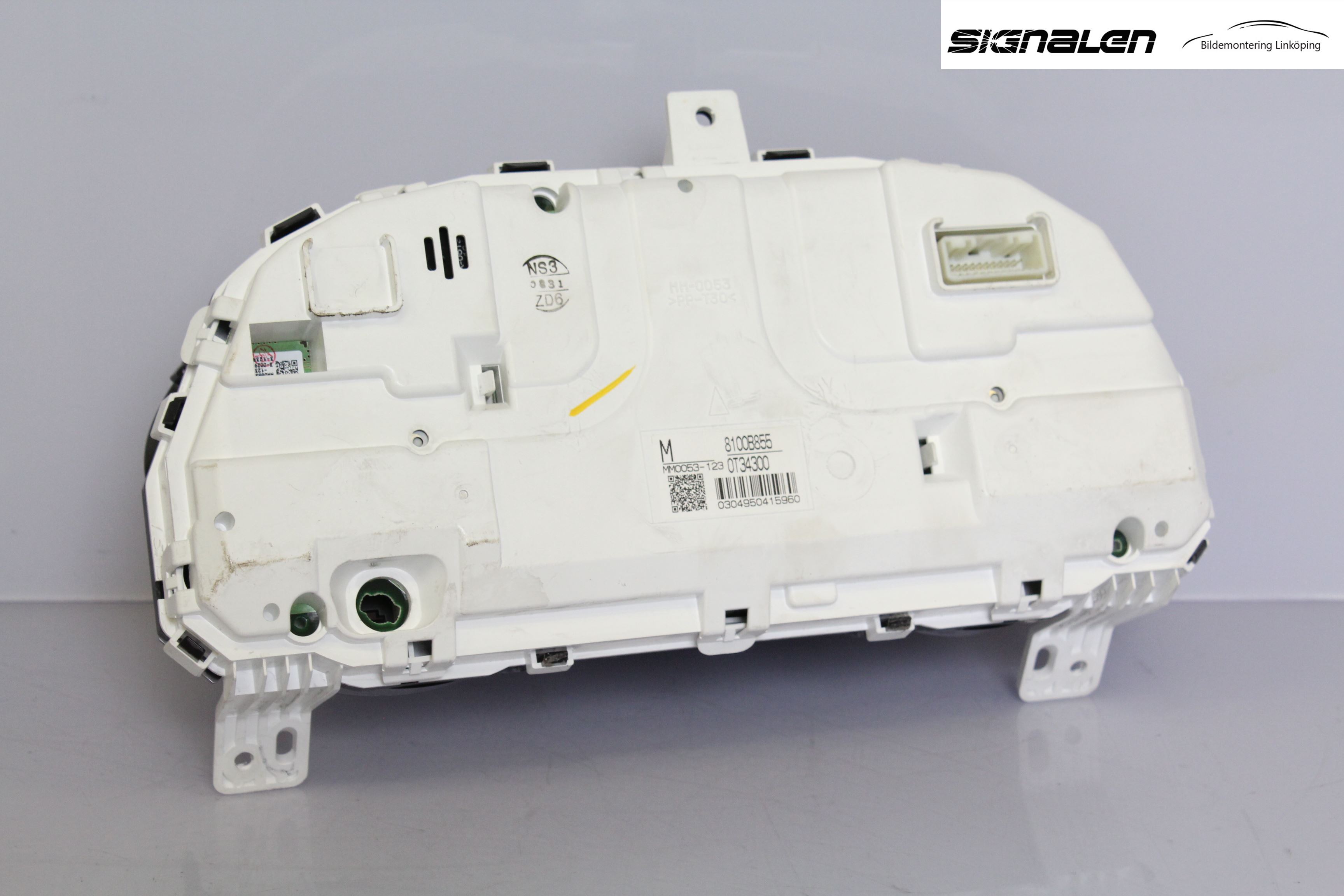 Mitsubishi OUTLANDER 07-12 Instrument Komb