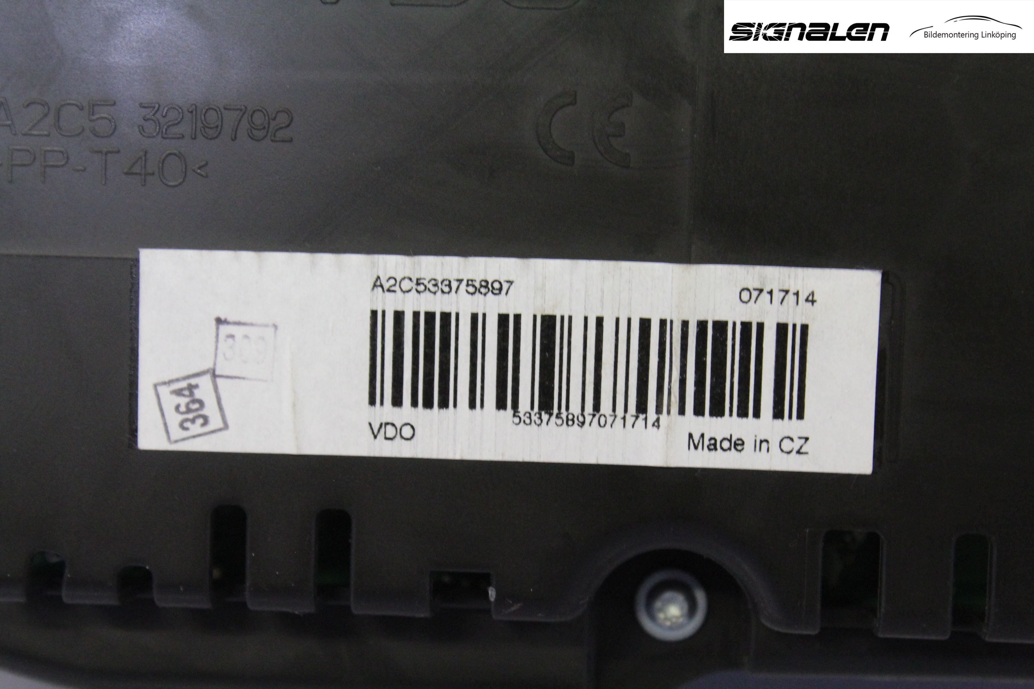 Volkswagen VW PASSAT 05-11 Instrument Komb