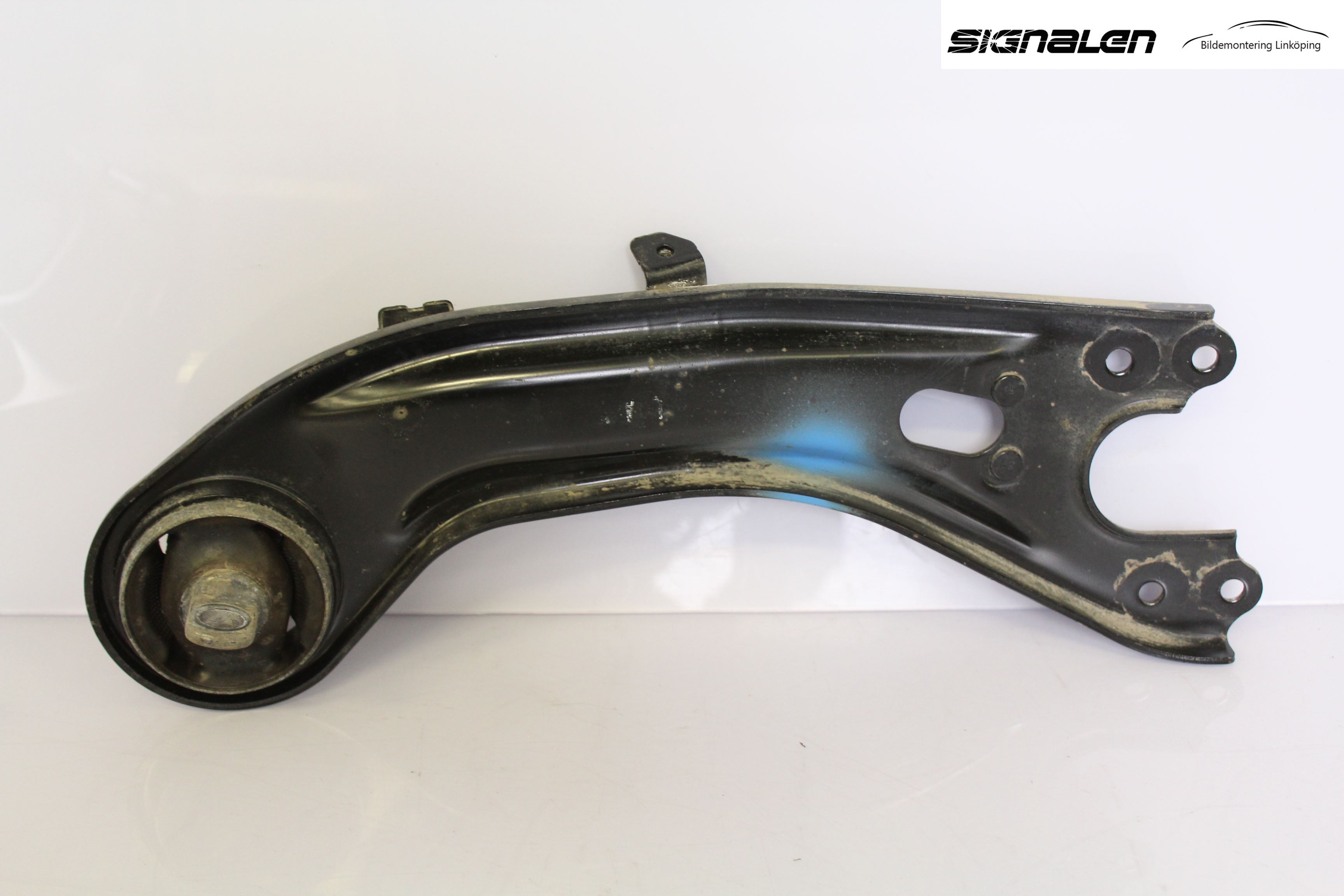 Hyundai i40 16-18 Bärarm Bak Höger