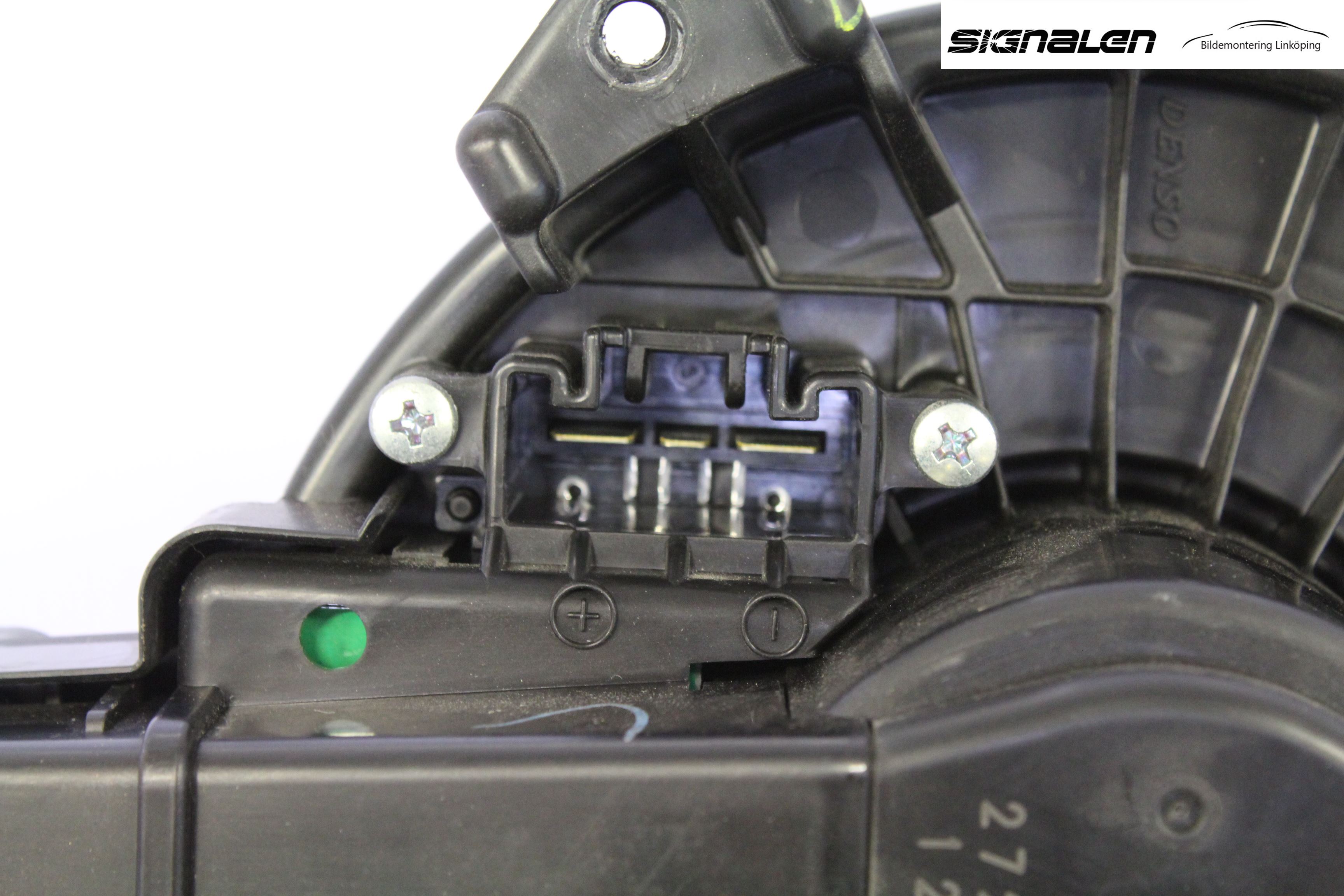 Toyota RAV 4 06-12 Värmefläkt