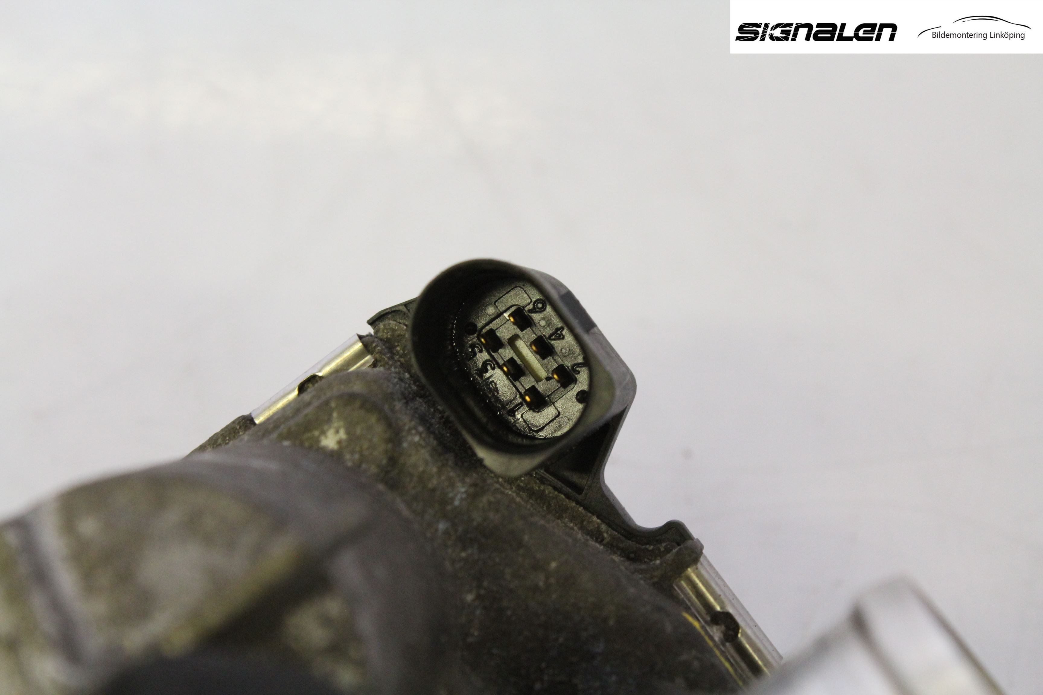 Opel VIVARO 01-14 Injspjällhus