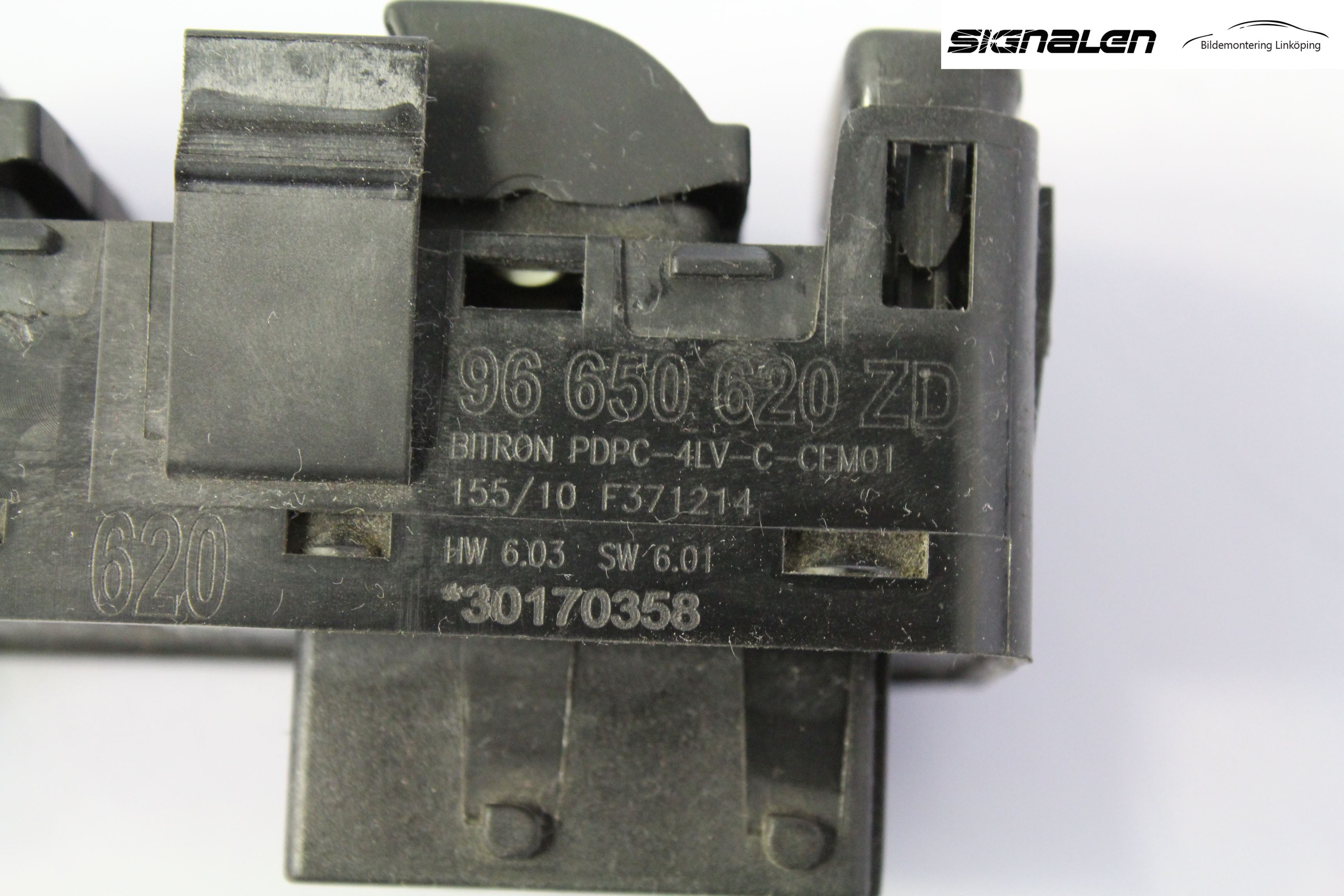 Peugeot 3008 09-16 Strömställare Elhiss