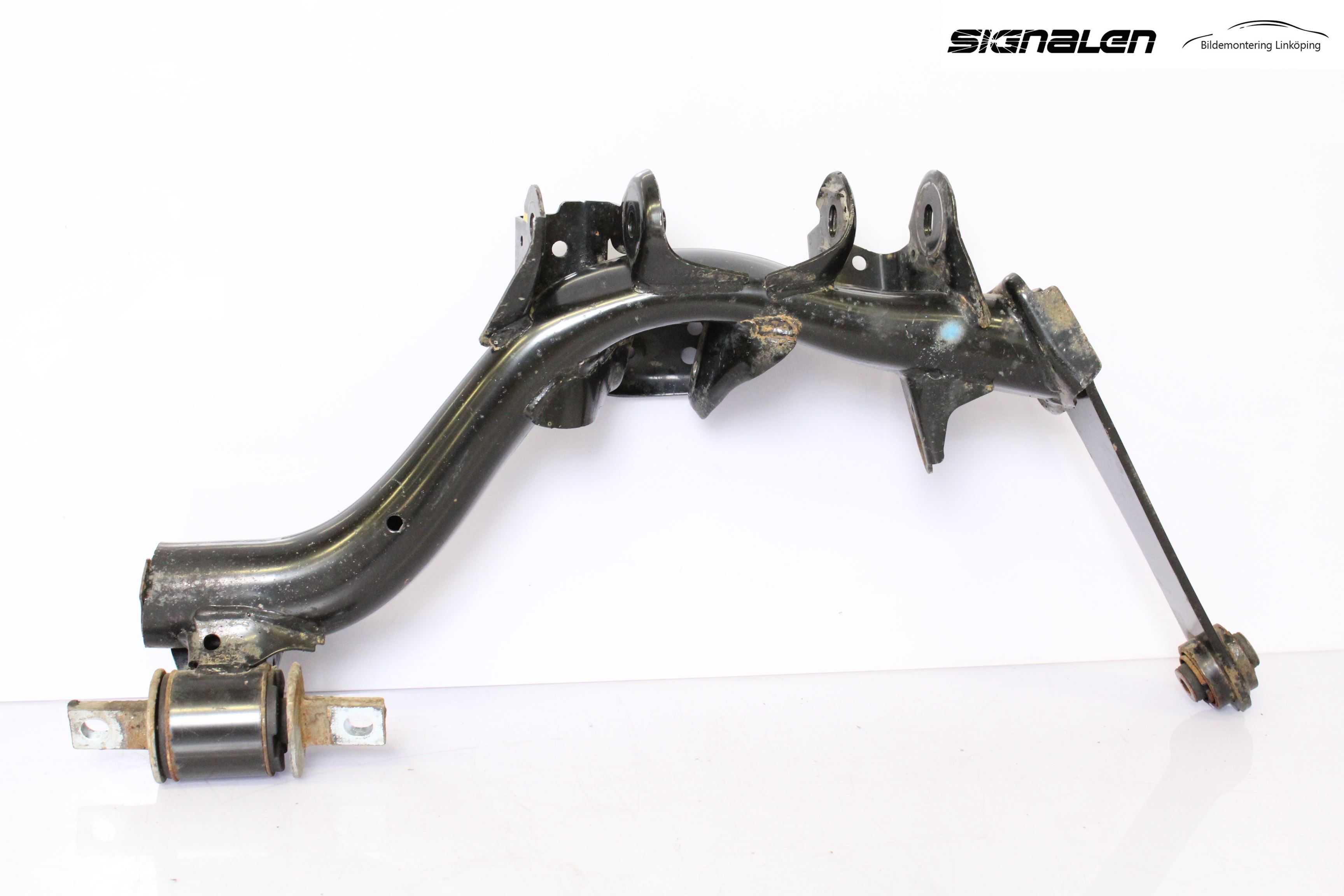 Honda CR-V 13-18 Bärarm Bak Höger