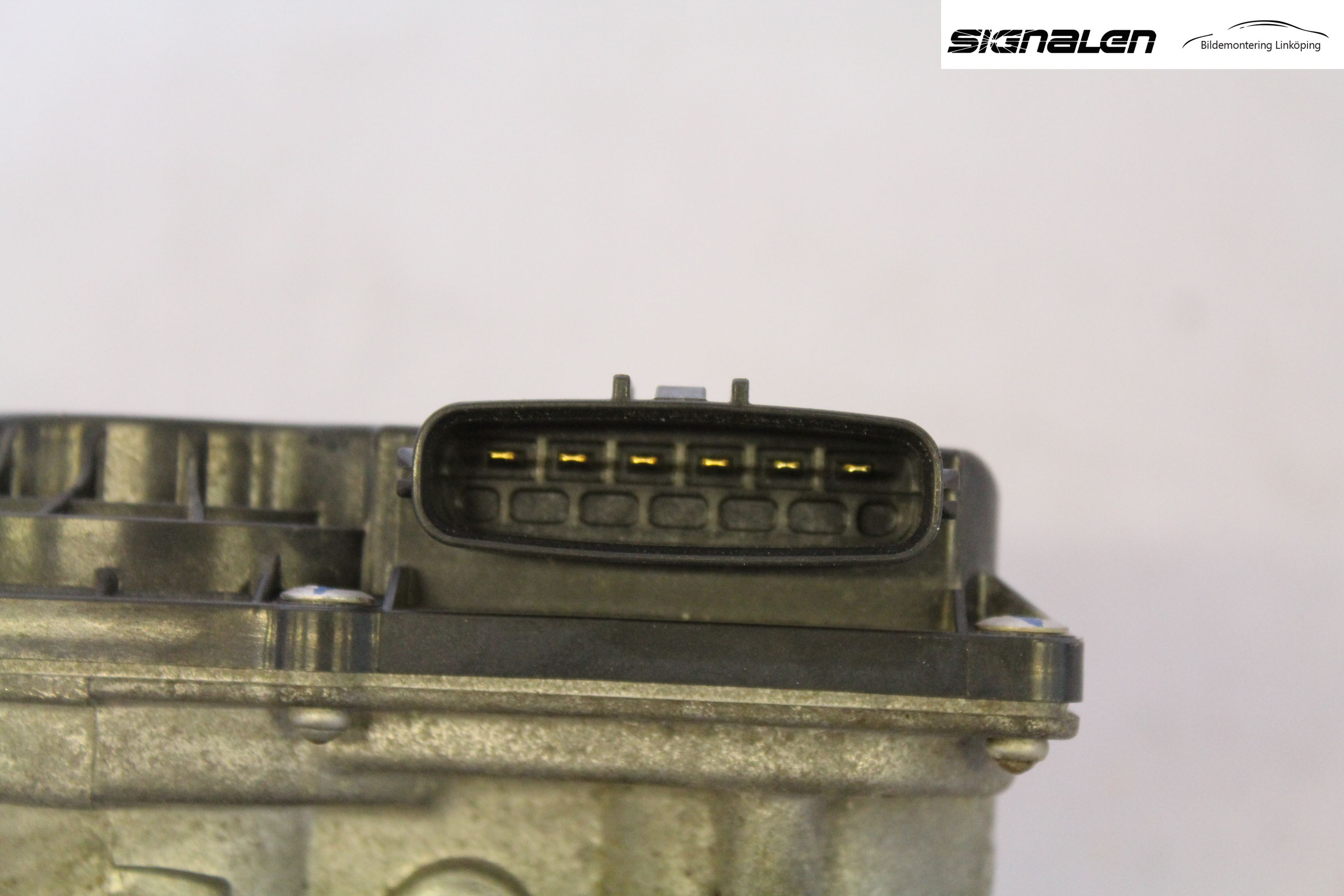 Toyota AURIS 10-12 Injspjällhus