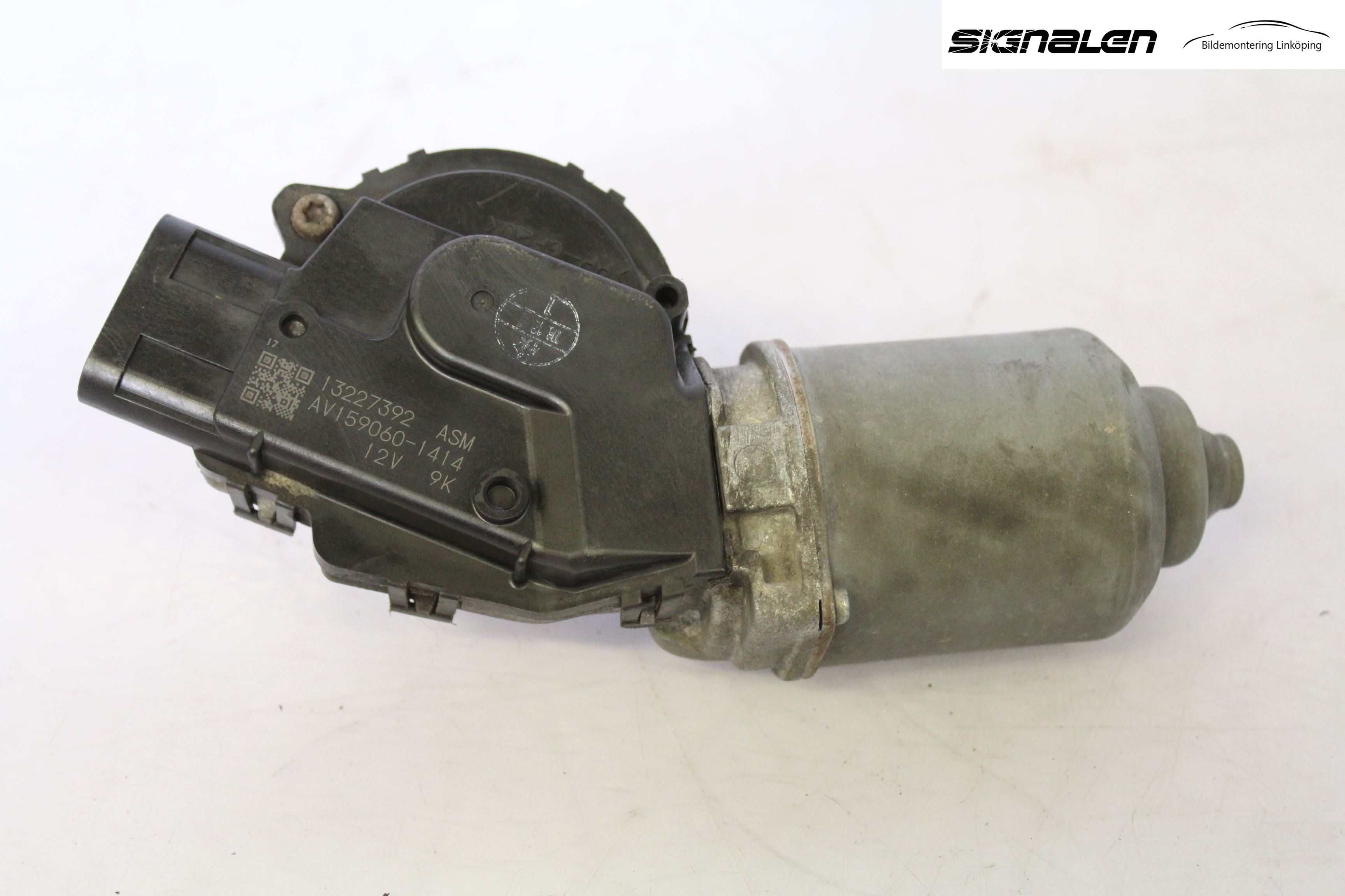 Opel INSIGNIA 09-16 Torkarmotor Vindruta