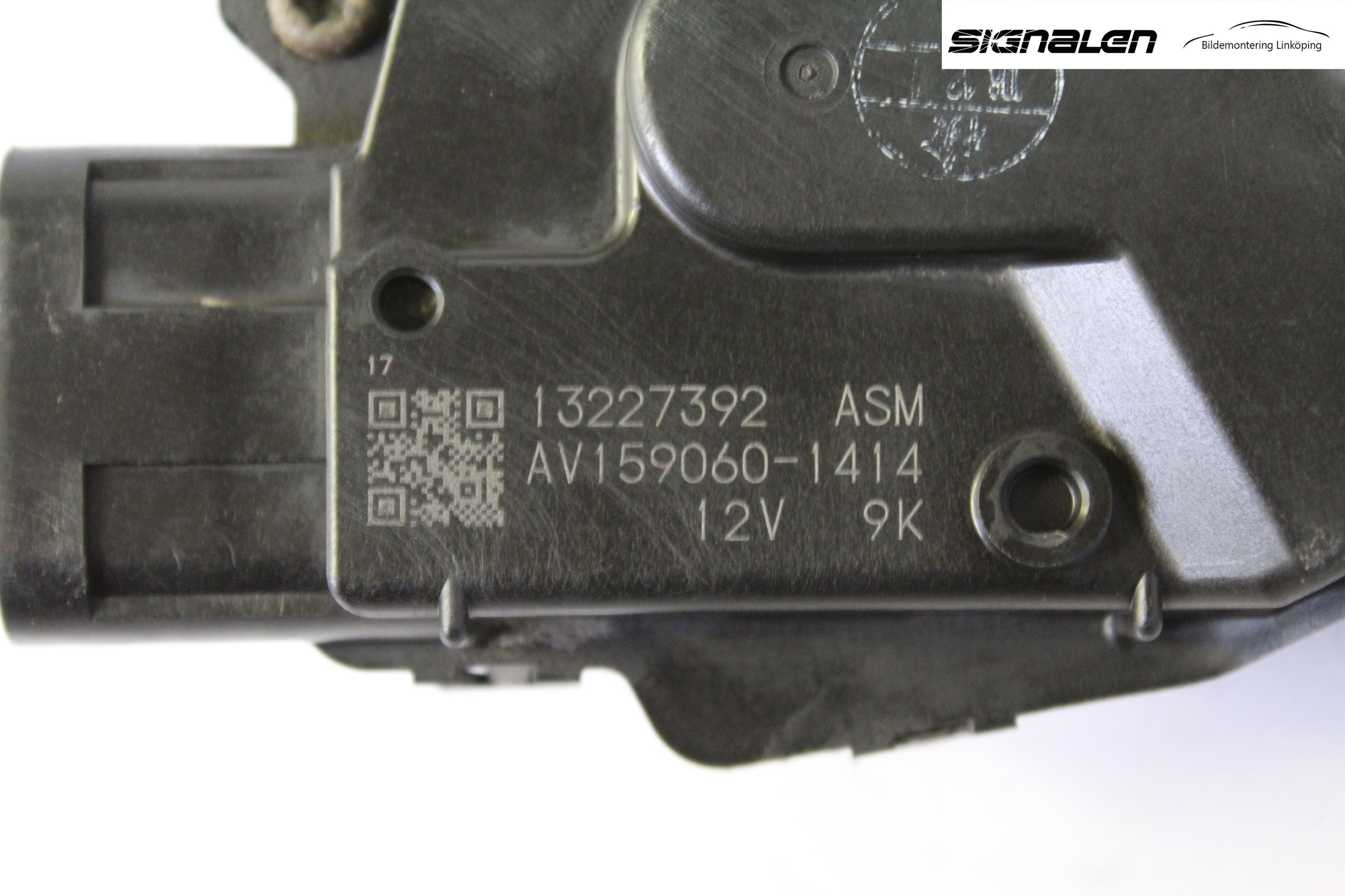 Opel INSIGNIA 09-16 Torkarmotor Vindruta