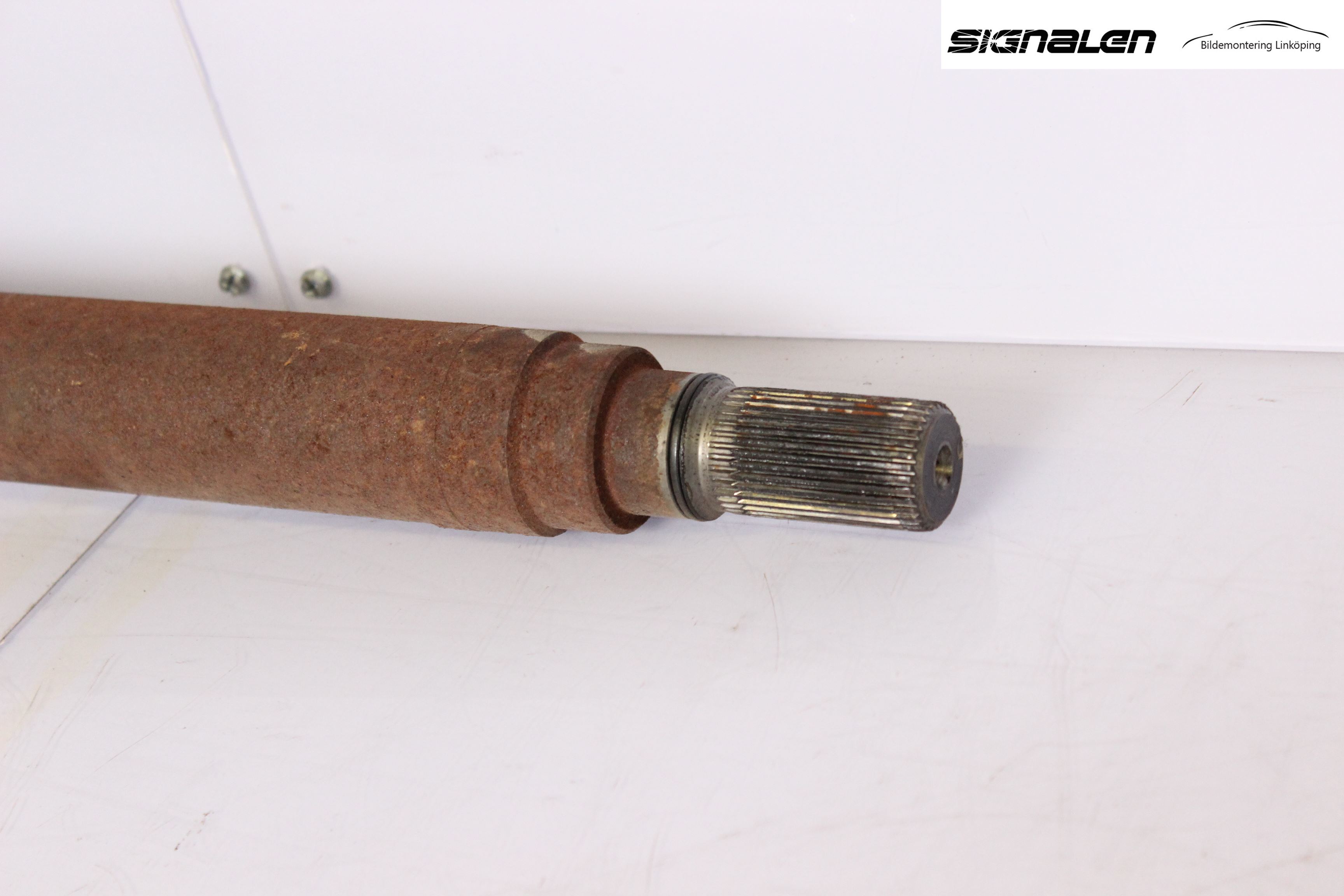 Ford FOCUS C-MAX I 03-06 Drivaxel Fram Höger