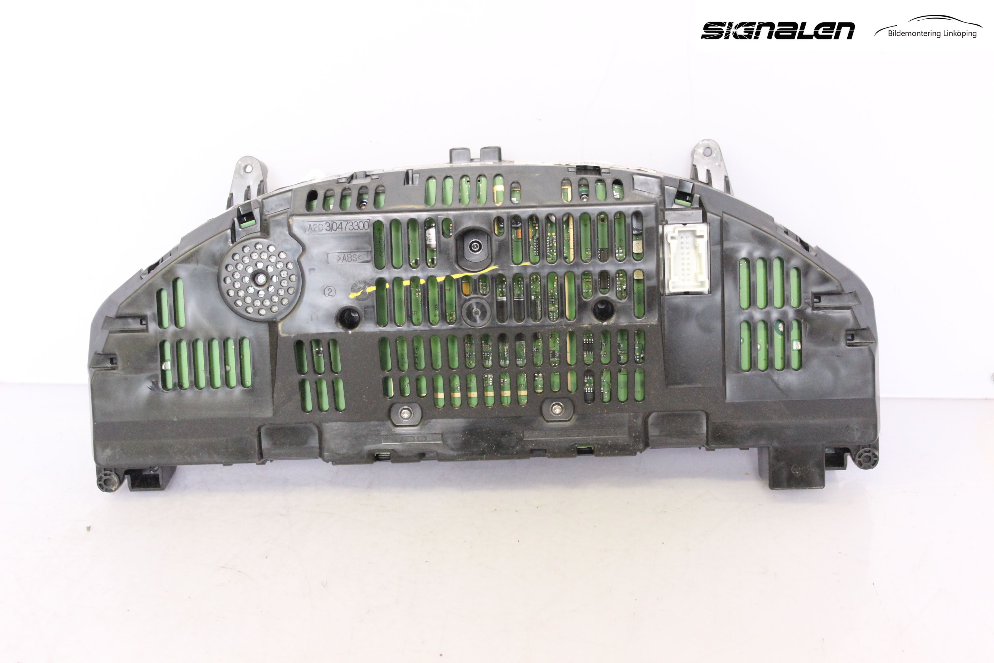 Mercedes-Benz MB C-KLASS (W204) 07-15 Instrument Komb