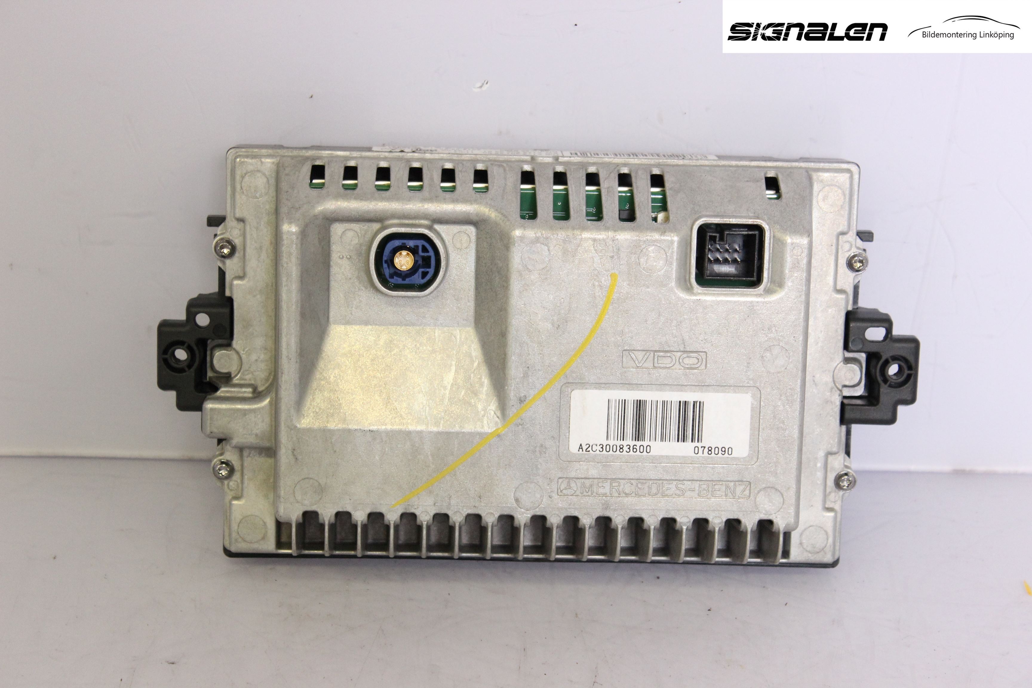 Mercedes-Benz MB C-KLASS (W204) 07-15 Multifunktionsdisplay