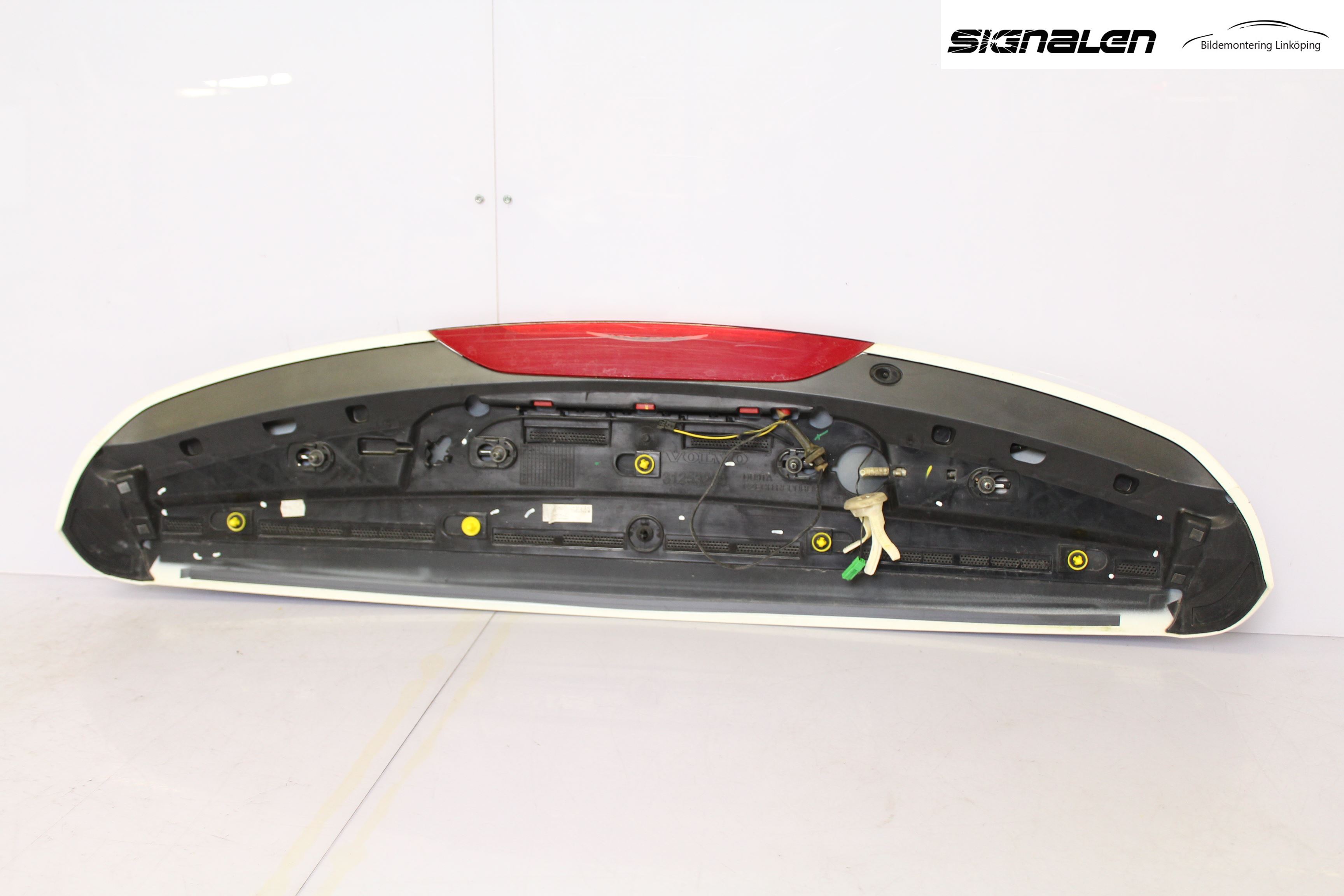 Volvo V60 11-13 Spoiler Baklucka