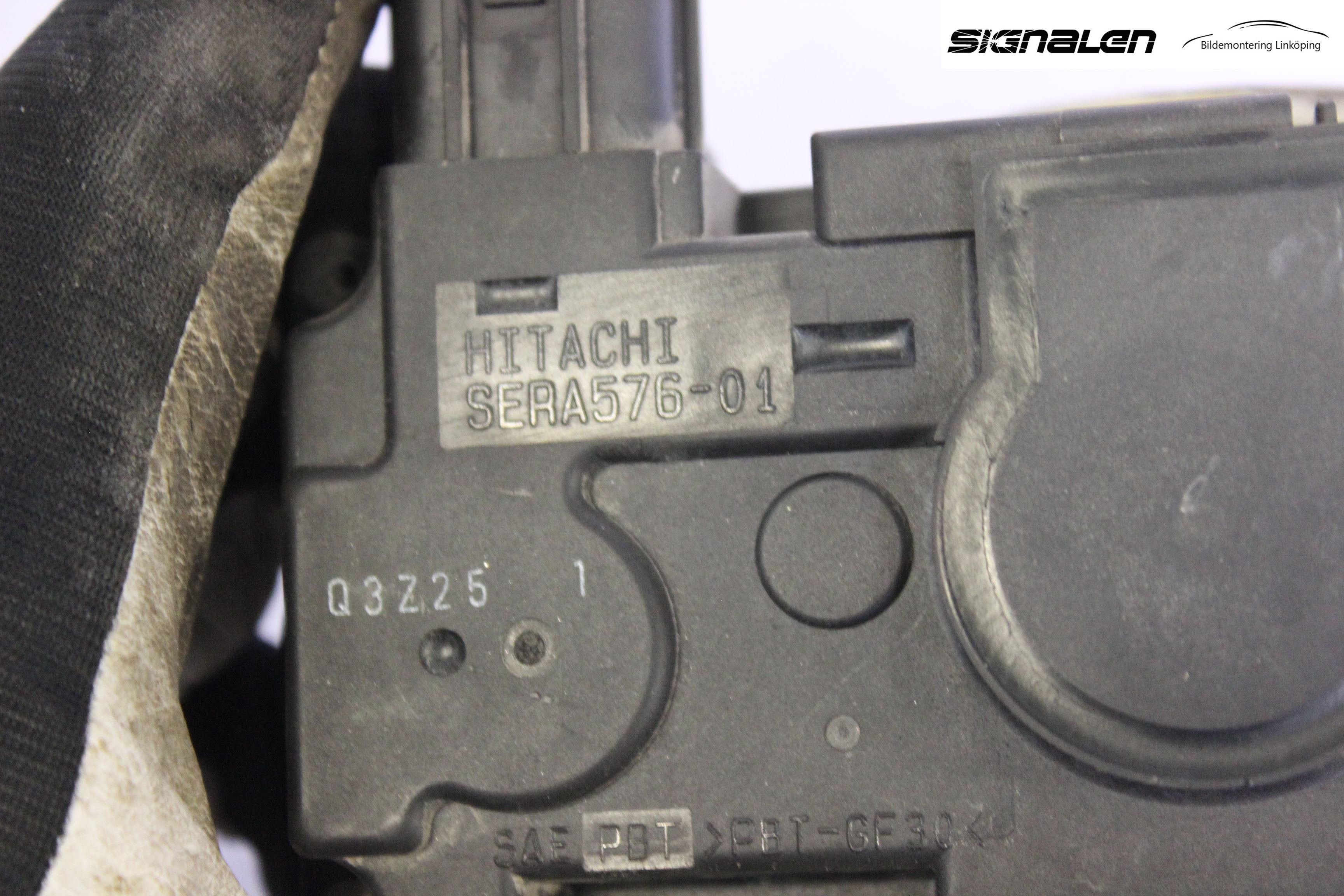 Nissan ALMERA    00-06 Injspjällhus