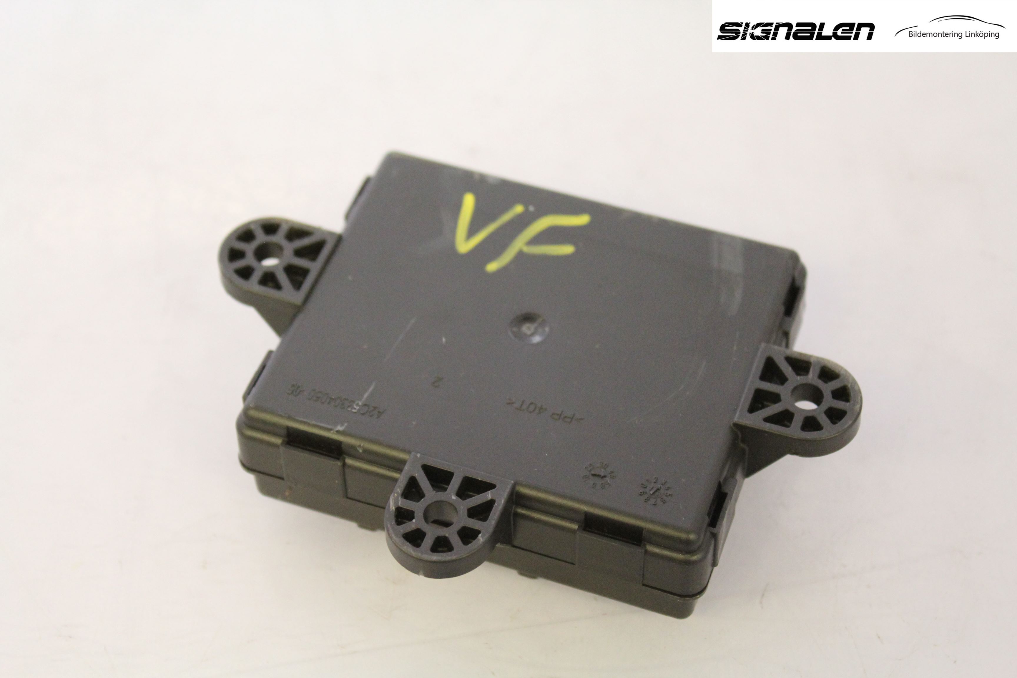 Volvo V60 11-13 Styrenhet Dörr