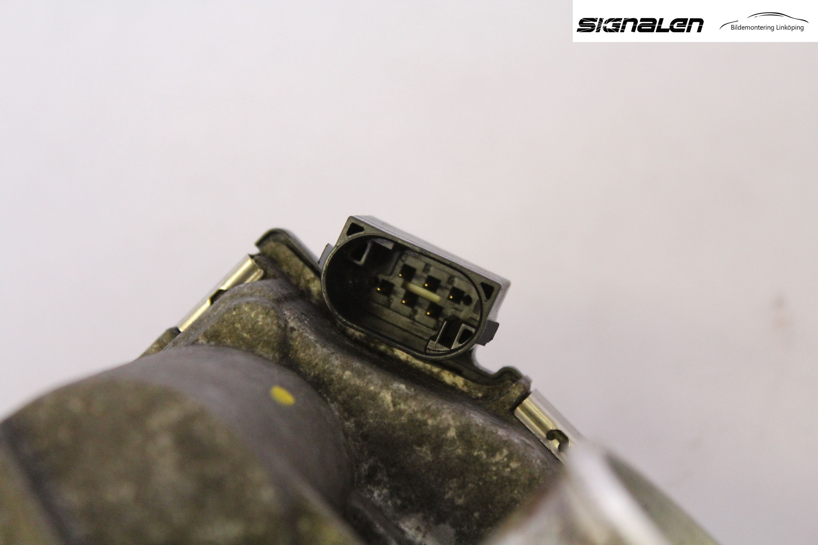 Opel CORSA D 07-14 Injspjällhus