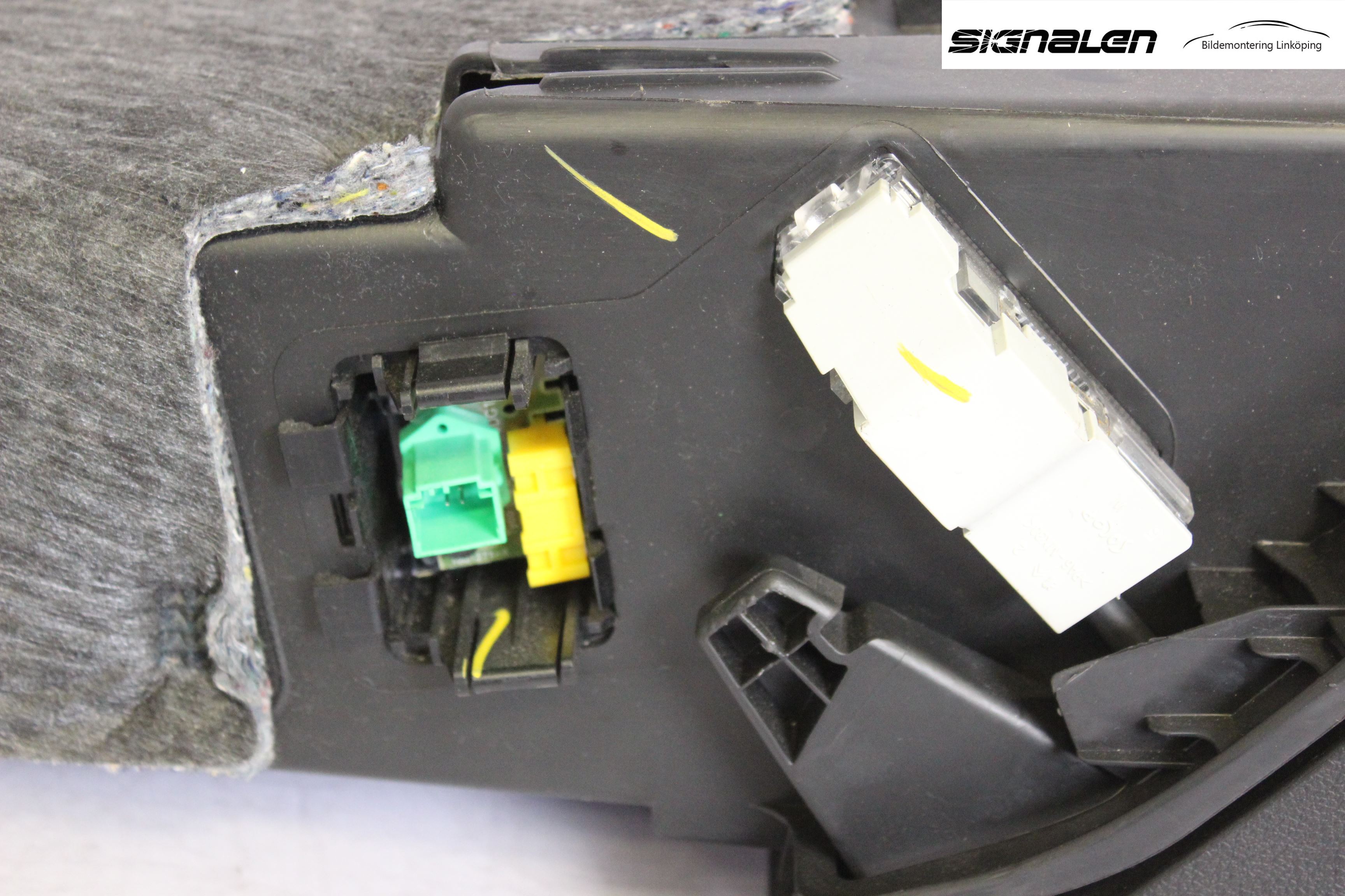 Peugeot 308 08-13 Handskfack