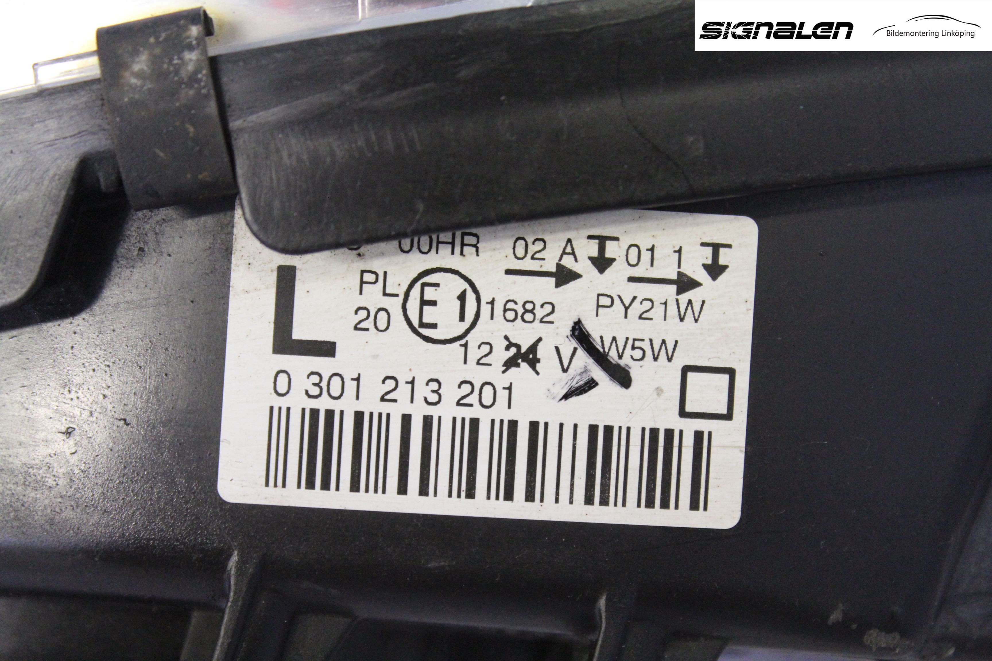 Peugeot 407 Strålkastare Vänster