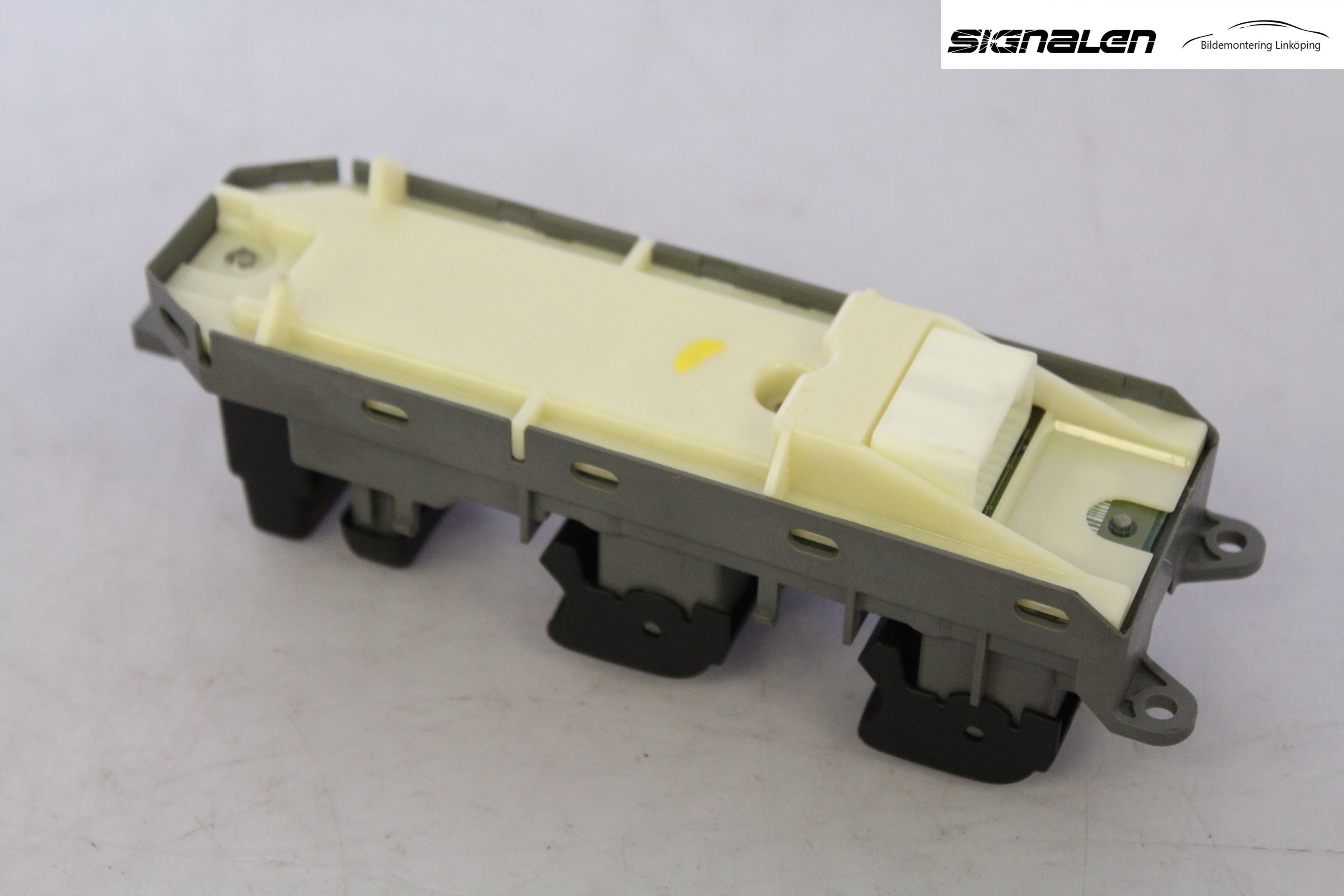 Toyota AURIS 10-12 Strömställare Elhiss