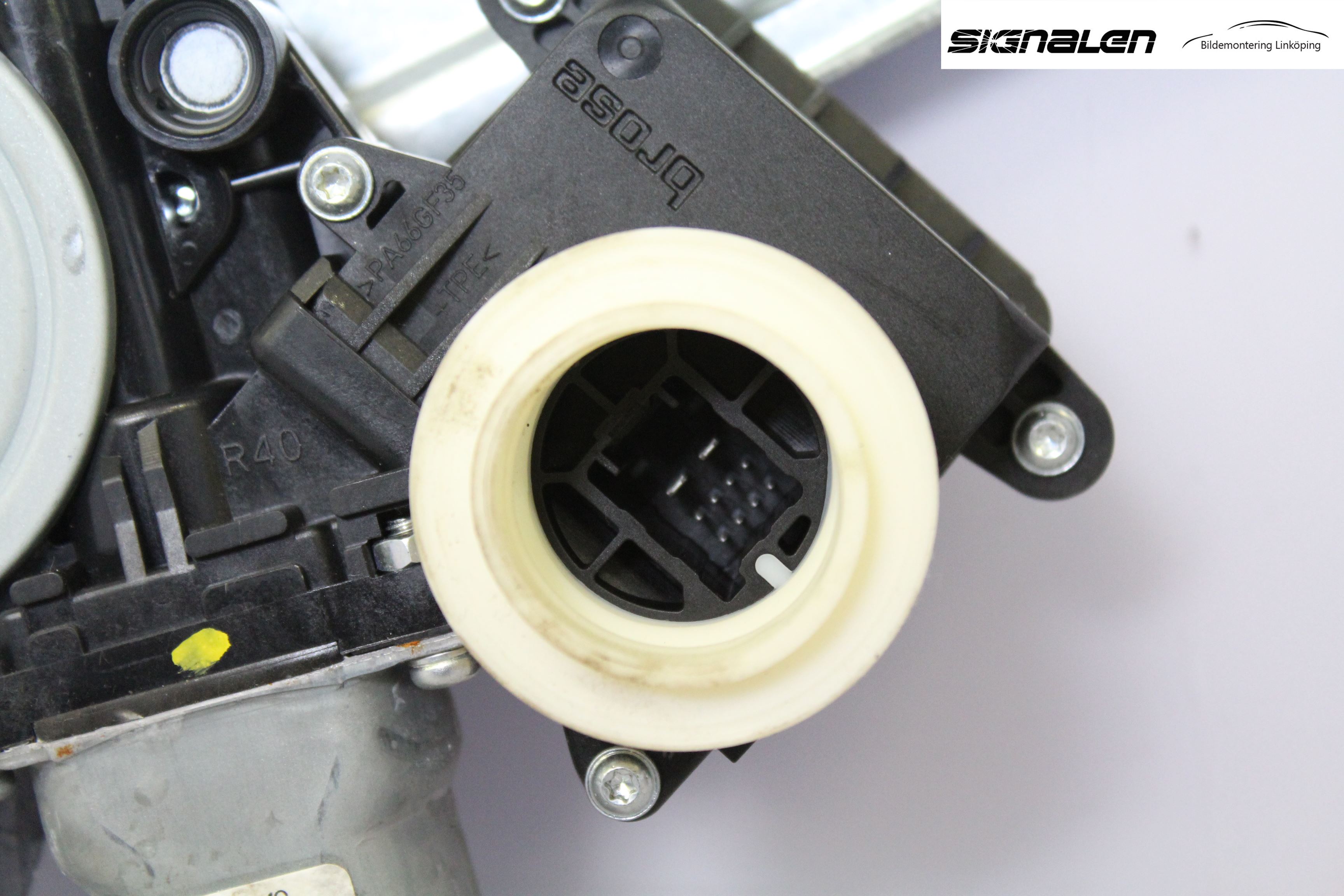 Toyota AURIS 10-12 Fönsterhiss El Kompl