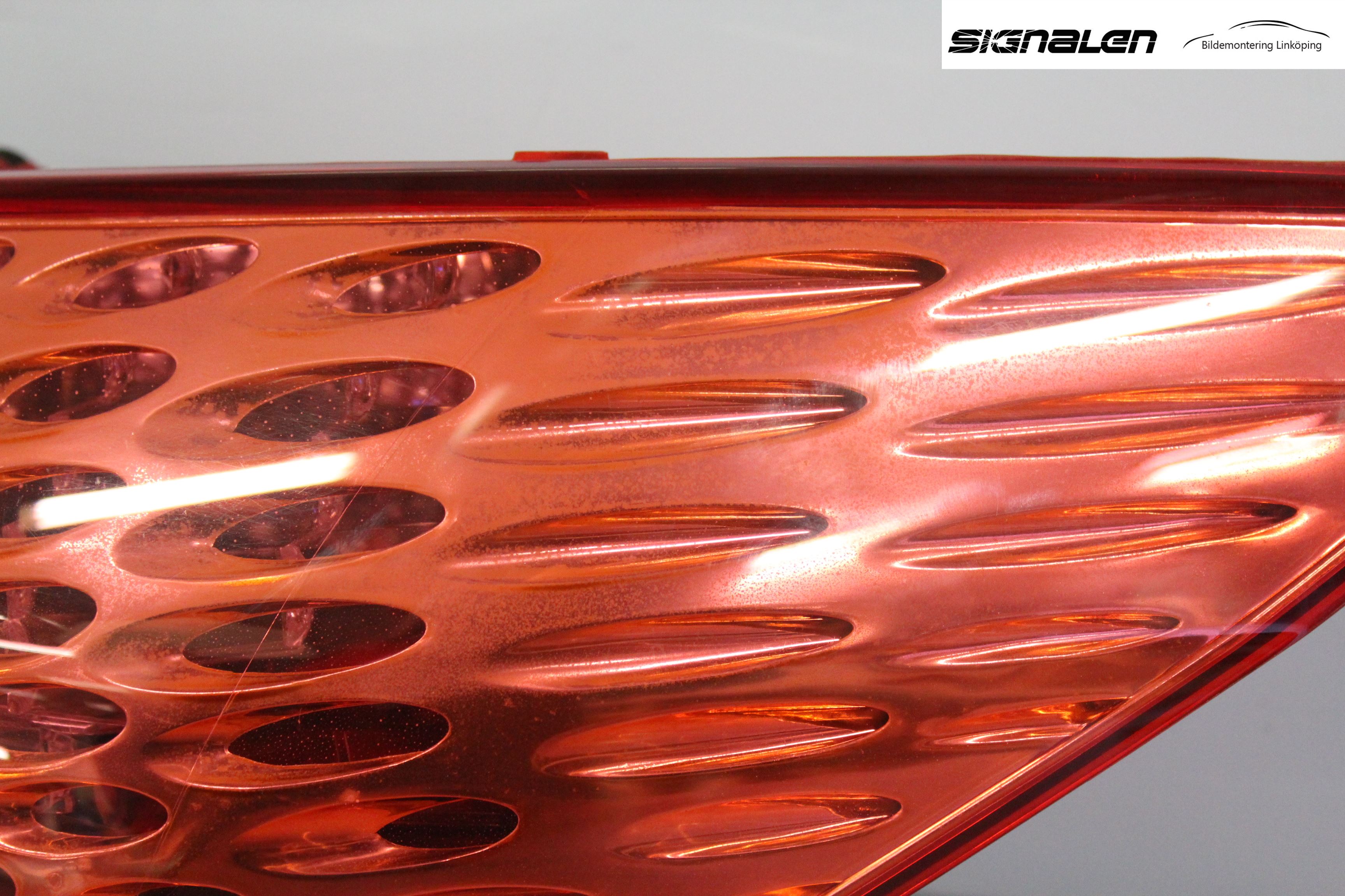 Peugeot 407 Bakljus Höger