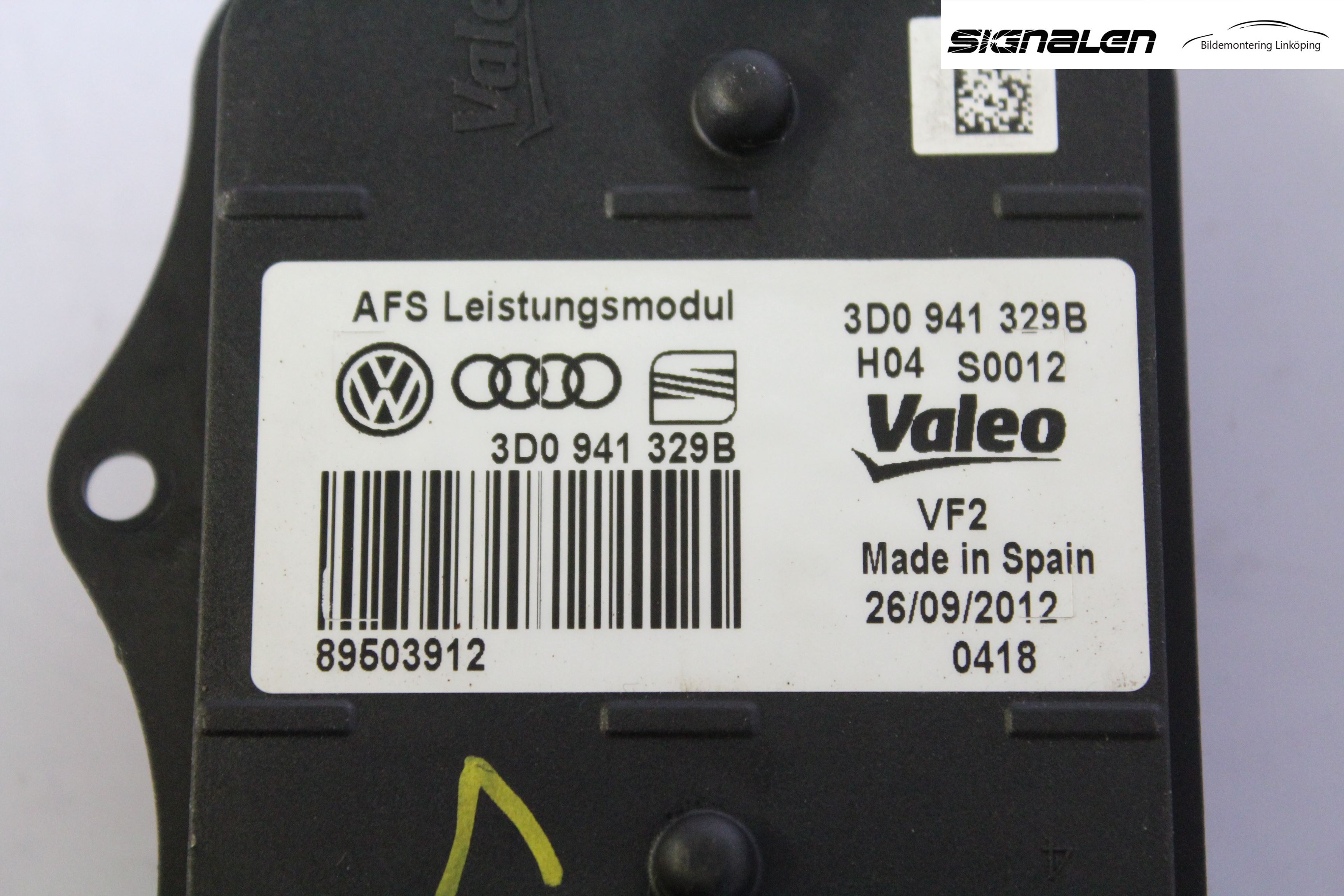 Volkswagen VW PASSAT 11-14 Styrenhet Strålkastare