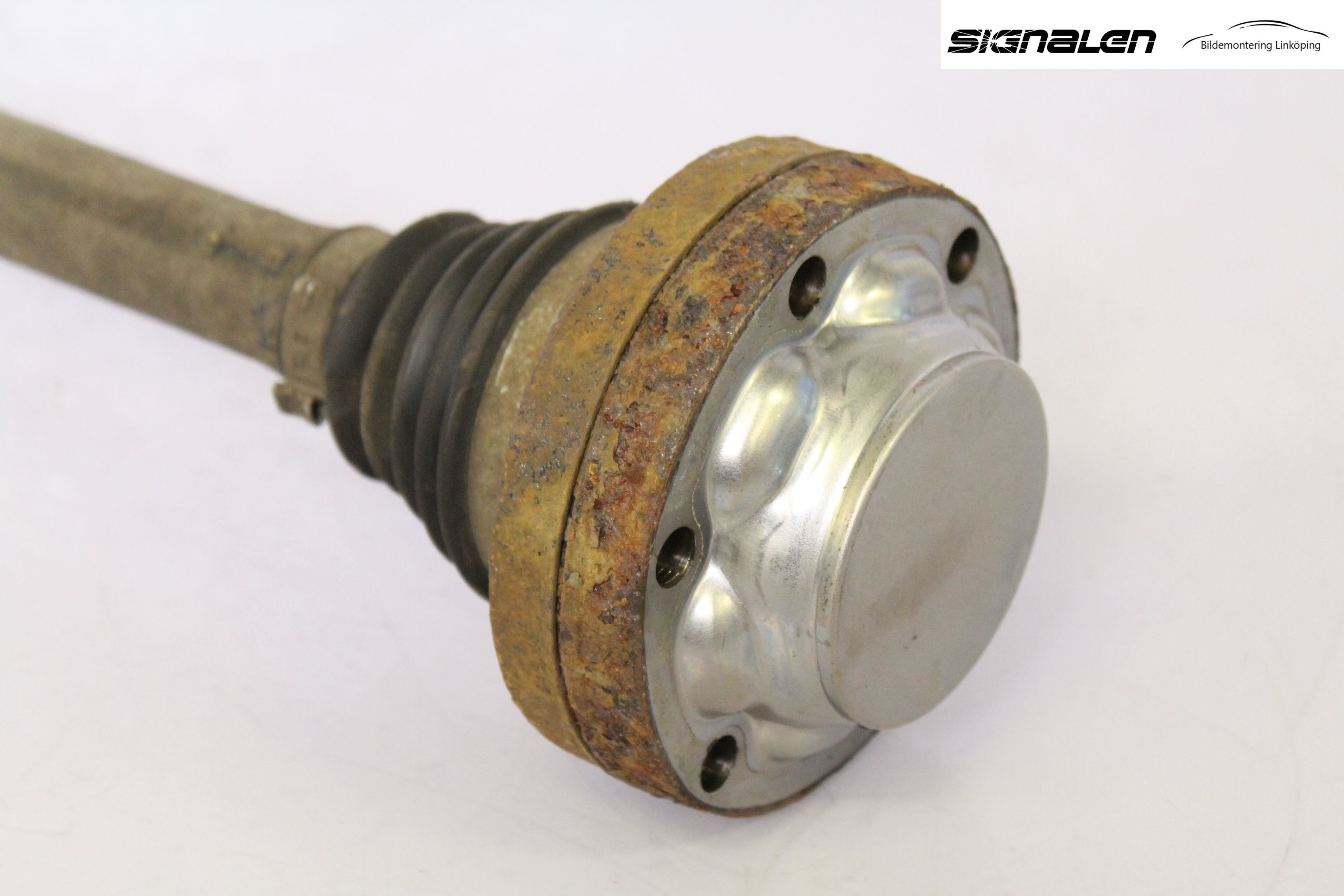 Volkswagen VW TOUAREG 7L 03-10 Drivaxel Bak Höger