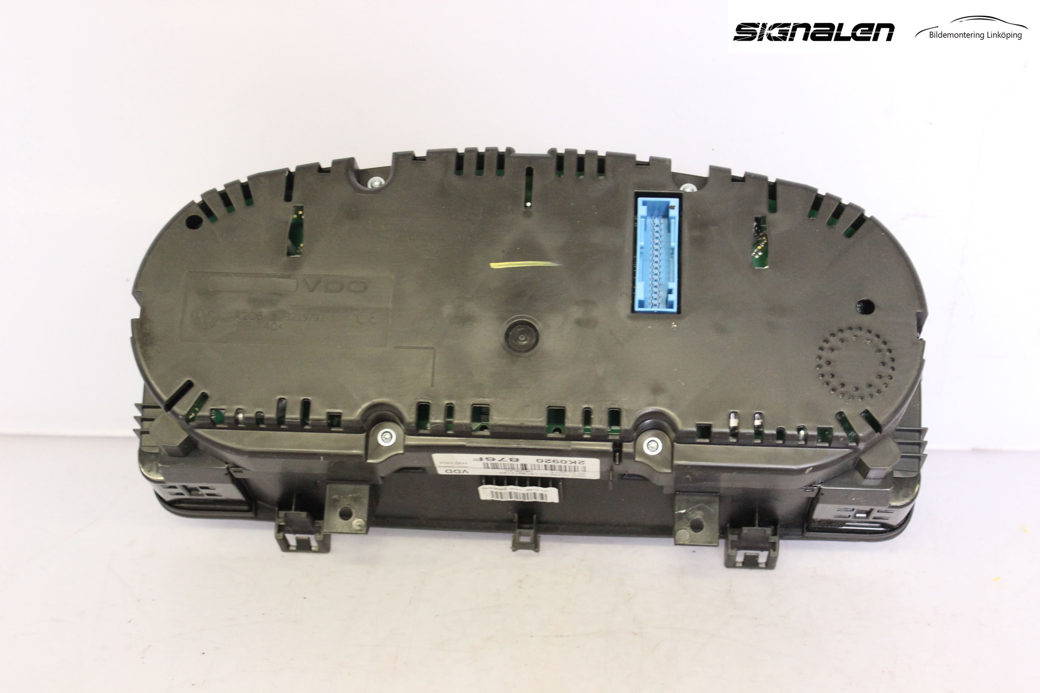 Volkswagen VW CADDY 11-15 Instrument Komb