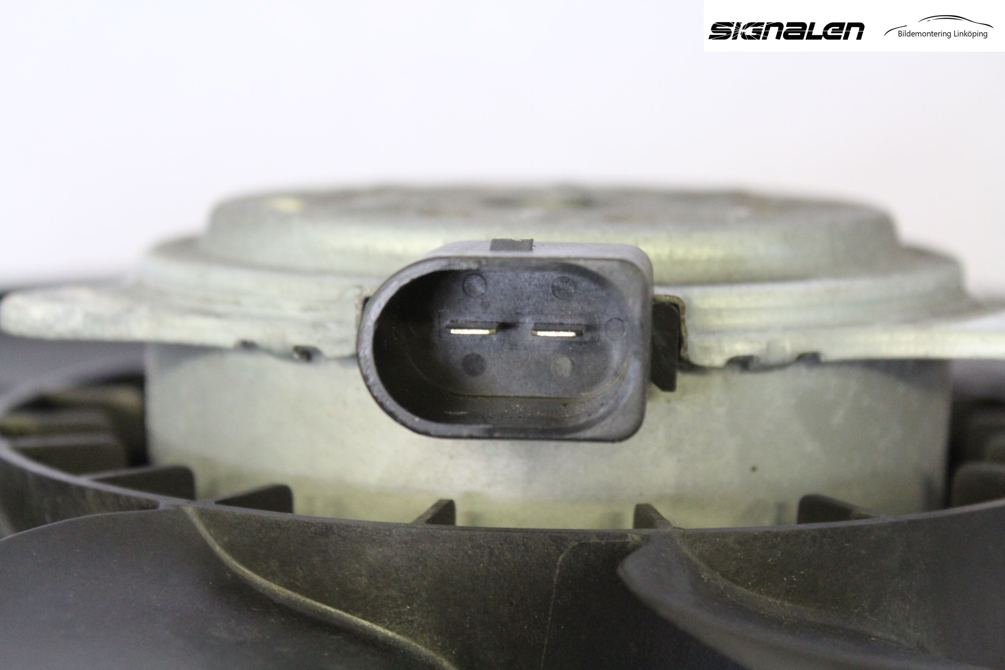 Audi A4/S4 08-11 Kylfläkt El