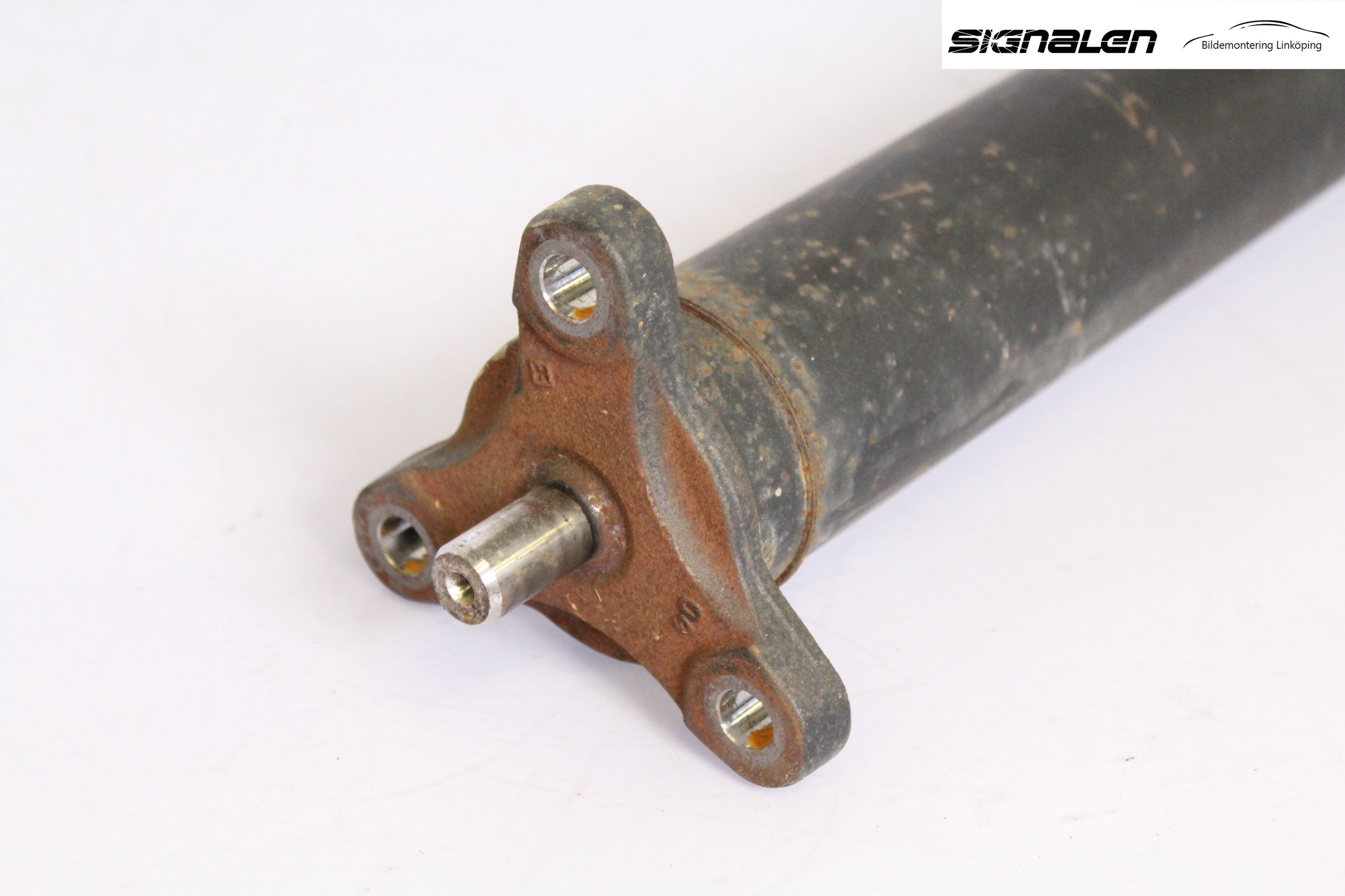 BMW 1 F20/F21 11-19 Mellanaxel Komp