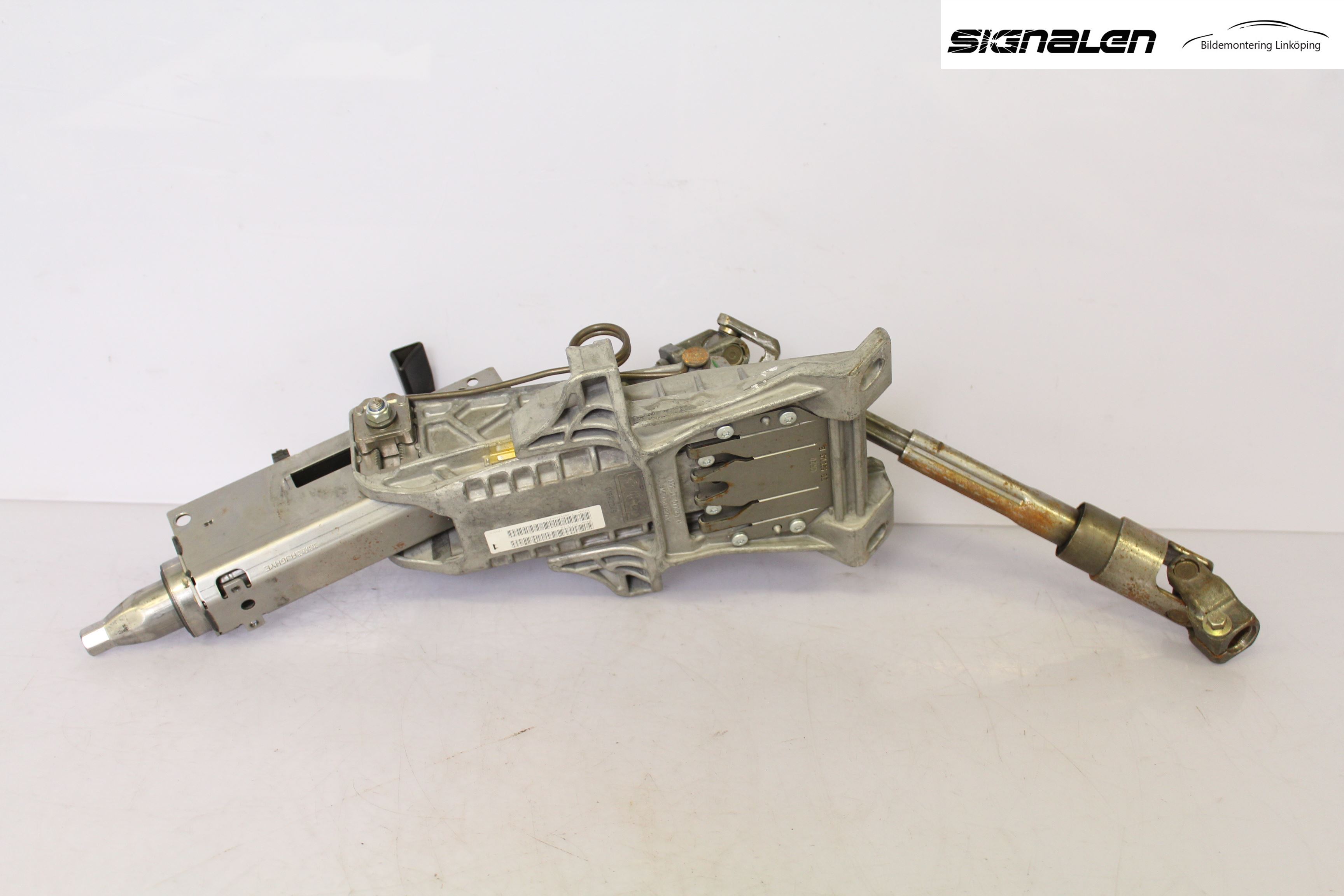 Ford FOCUS     04-07 Rattaxel