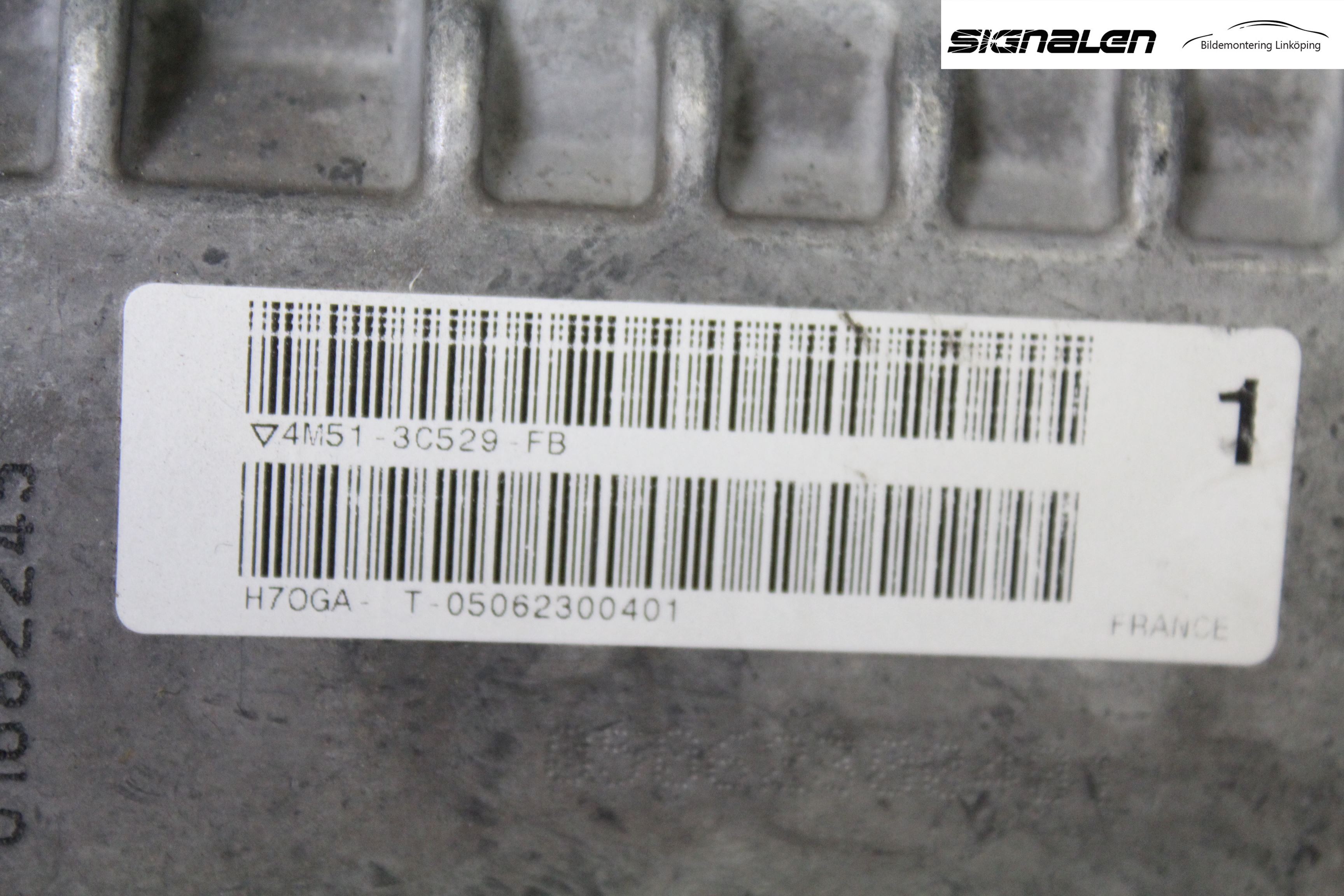 Ford FOCUS     04-07 Rattaxel