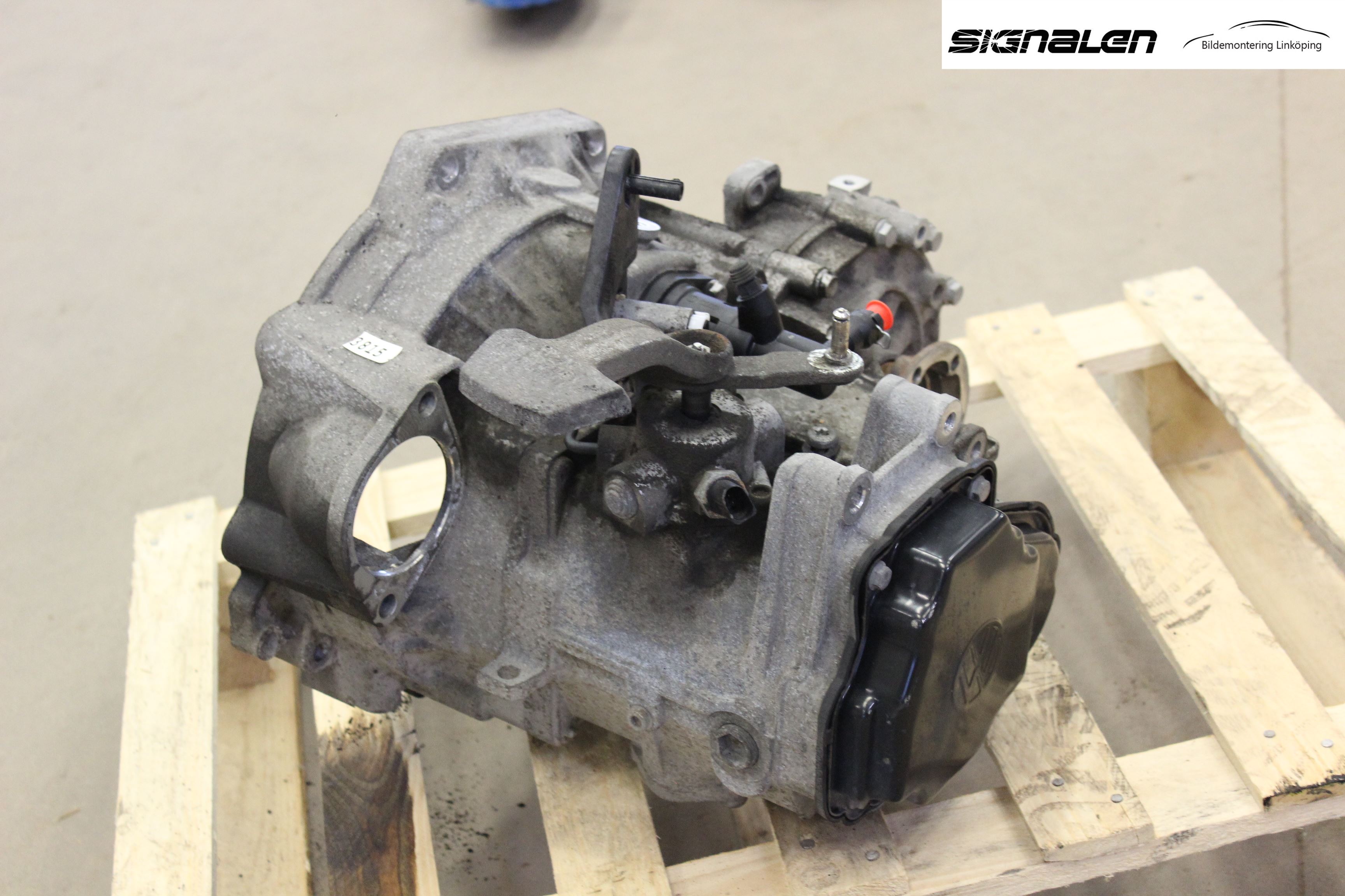 Volkswagen VW CADDY      04-10 Växellåda Man 5 Vxl