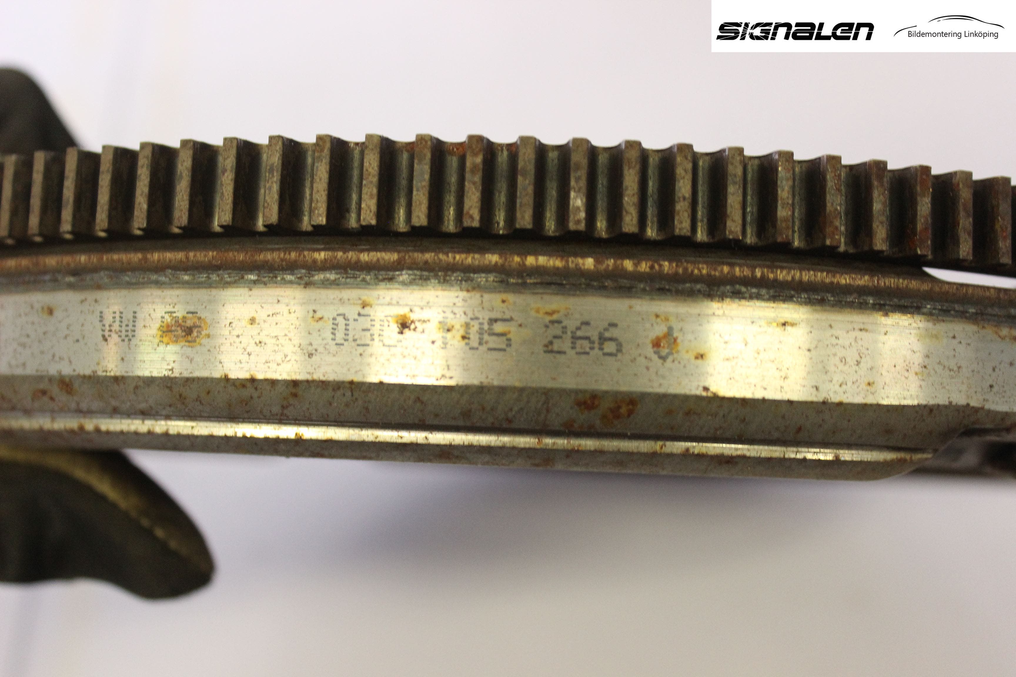 Volkswagen VW GOLF VI 09-13 Svänghjul Aut