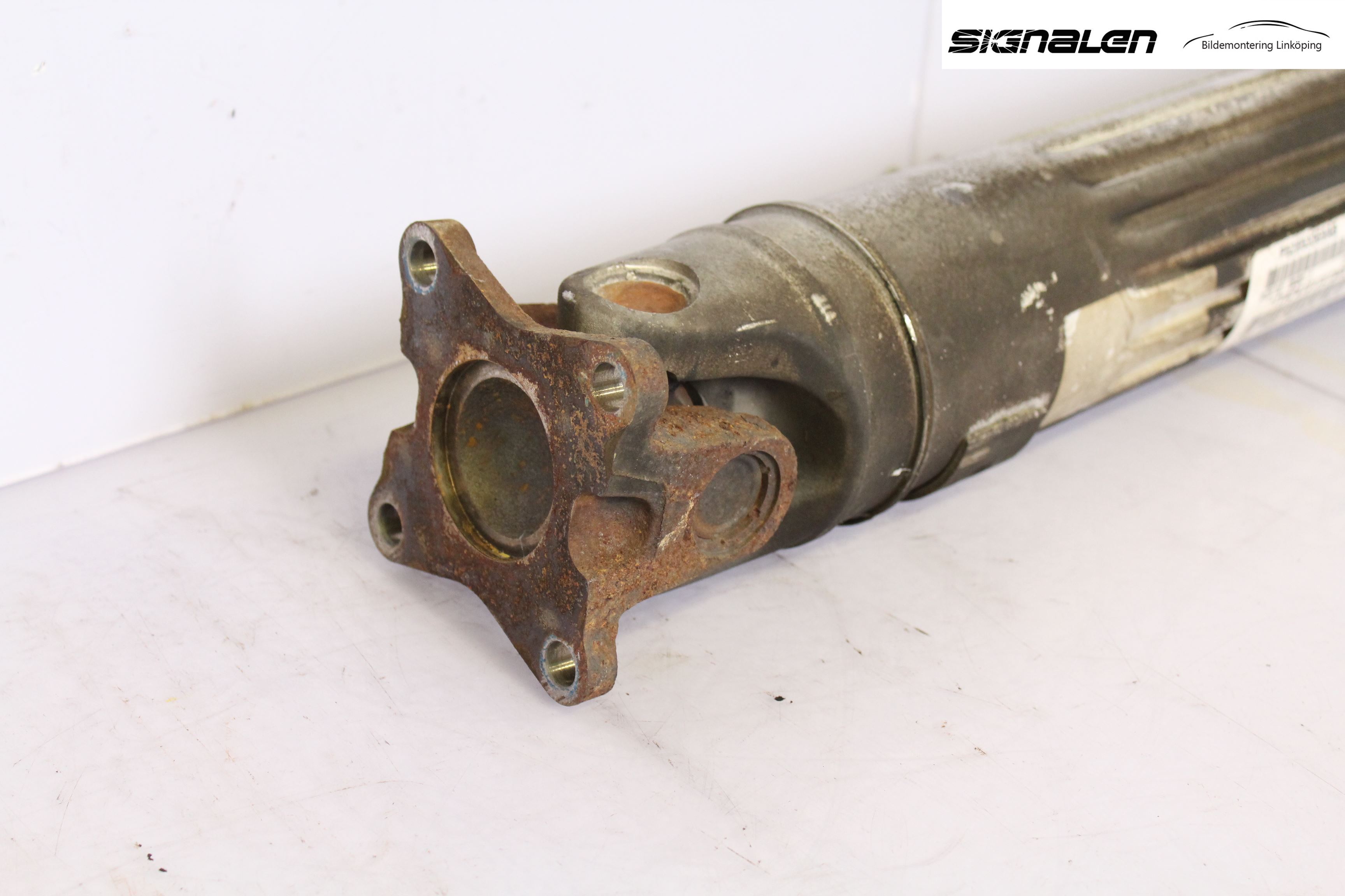 Dodge NITRO Mellanaxel Främre 4Wd