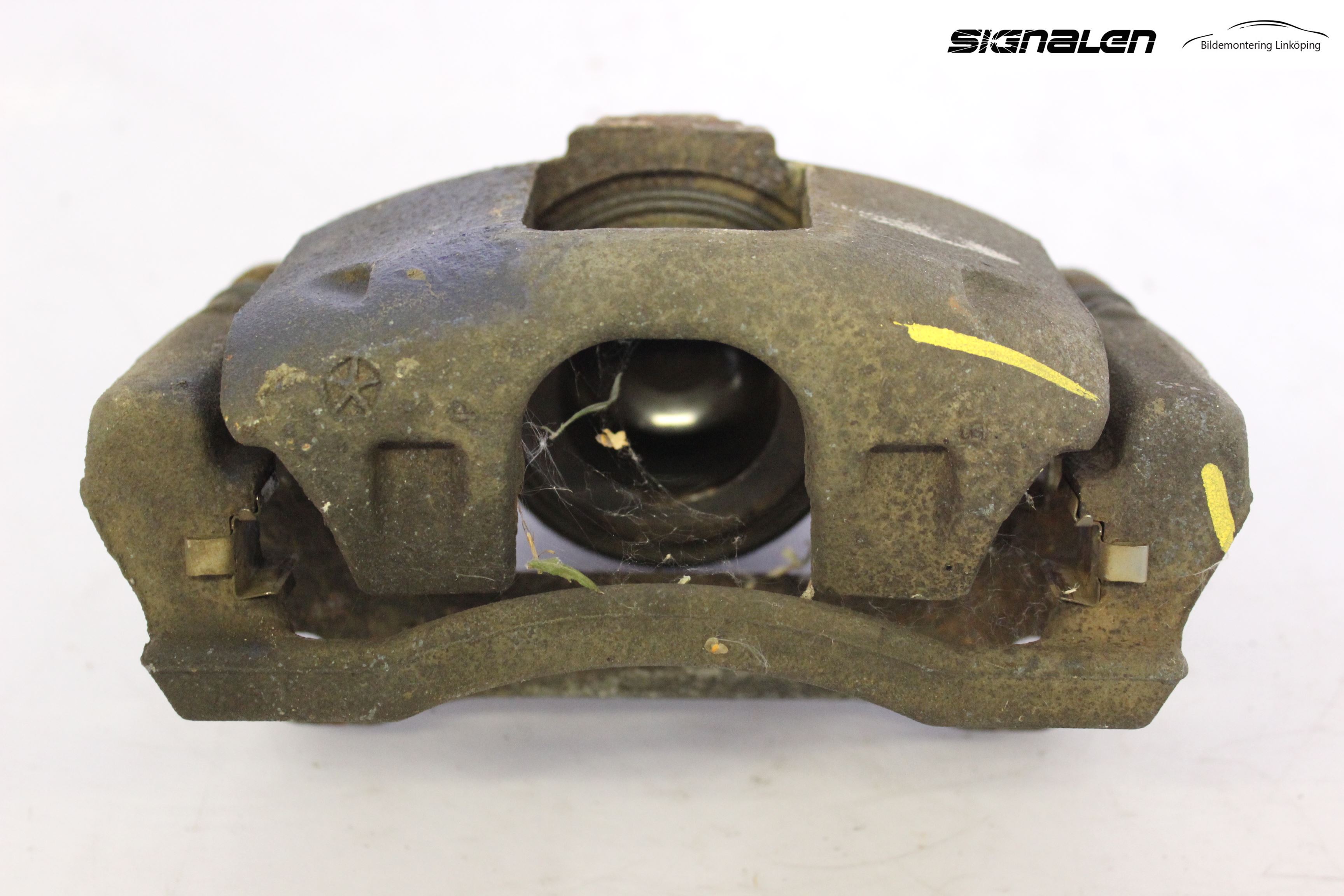 Dodge NITRO Bromsok Fram Höger