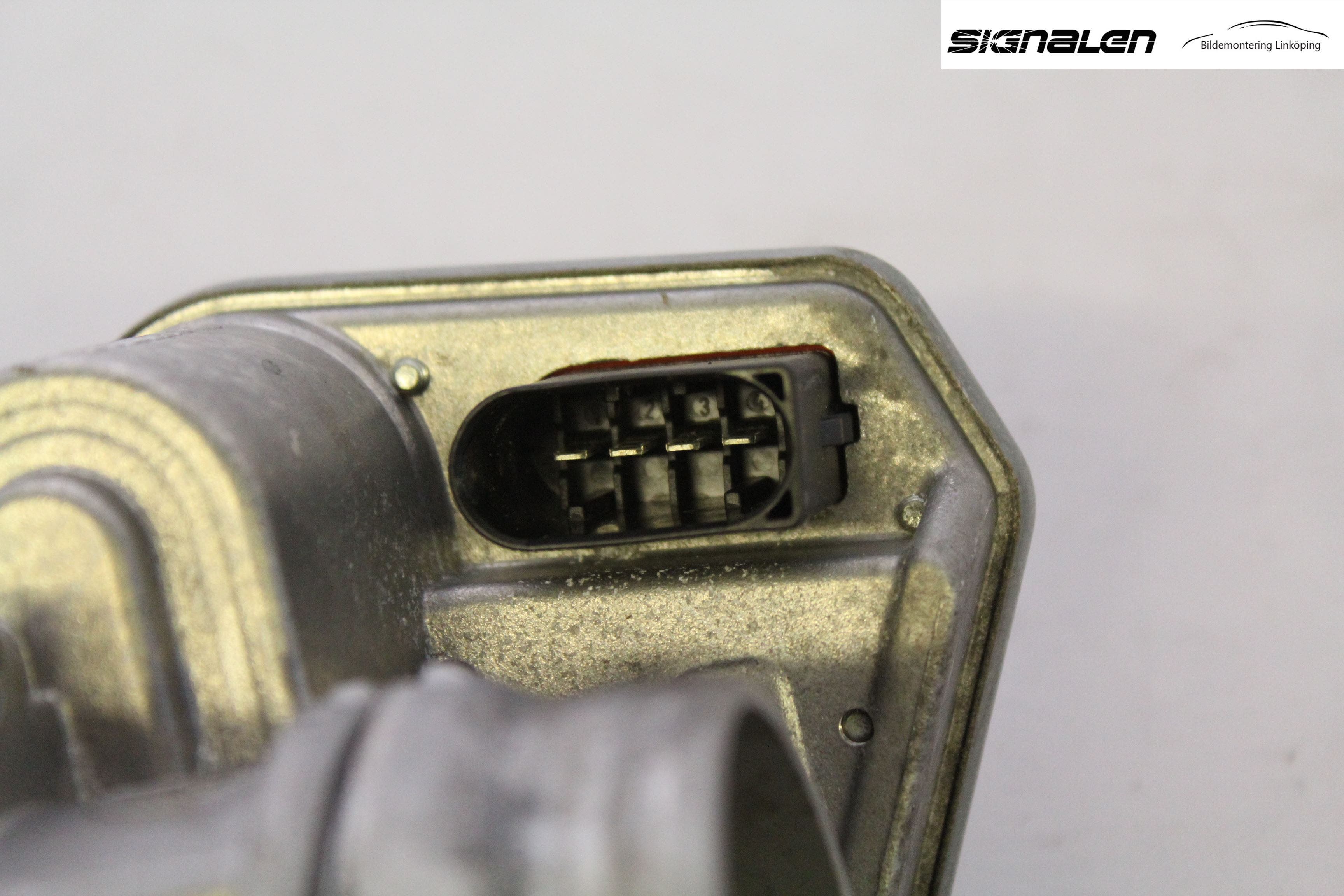 BMW 3 E90/91 SED/TOU 05-12 Injspjällhus