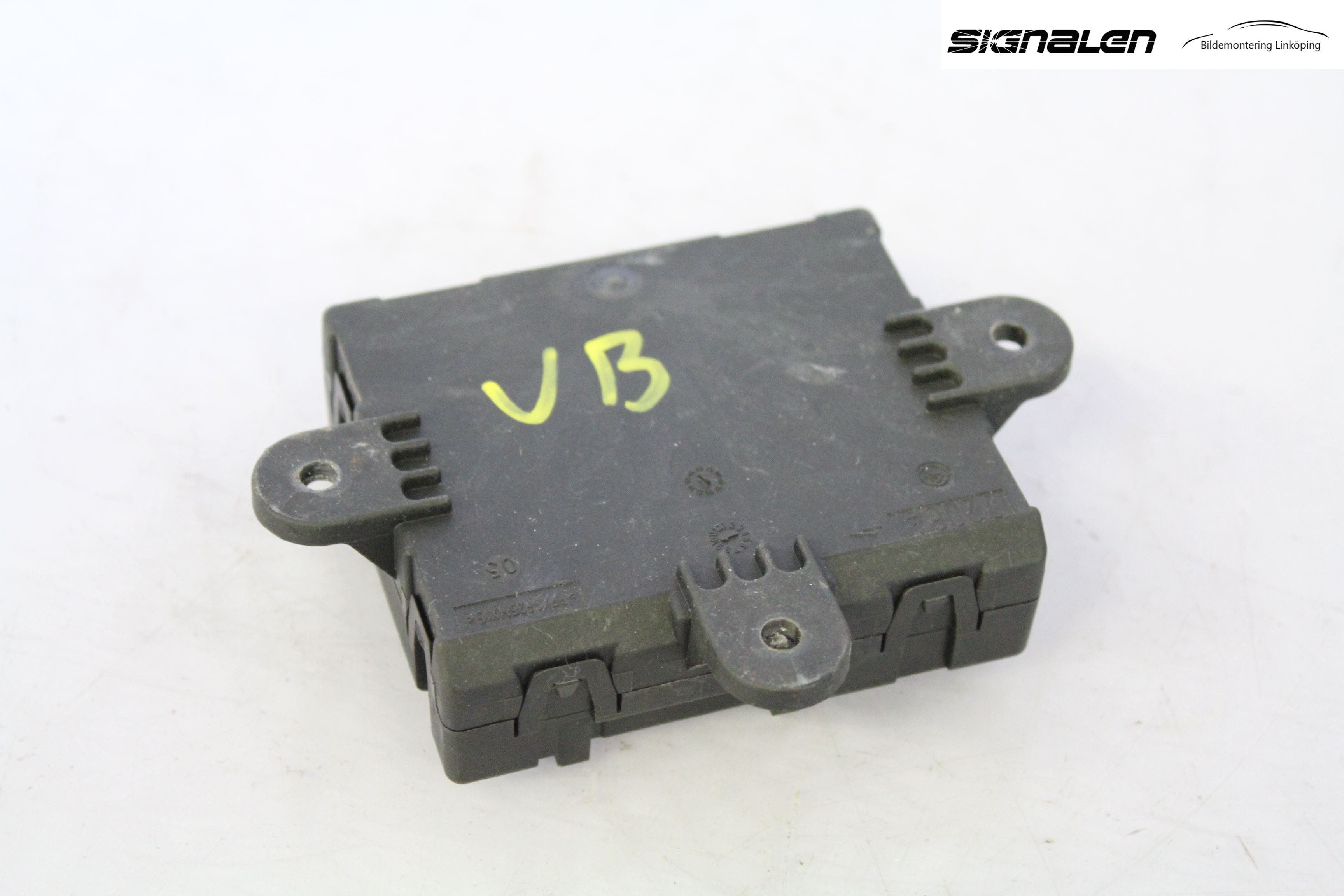 Volvo V70 08-13 Styrenhet Dörr