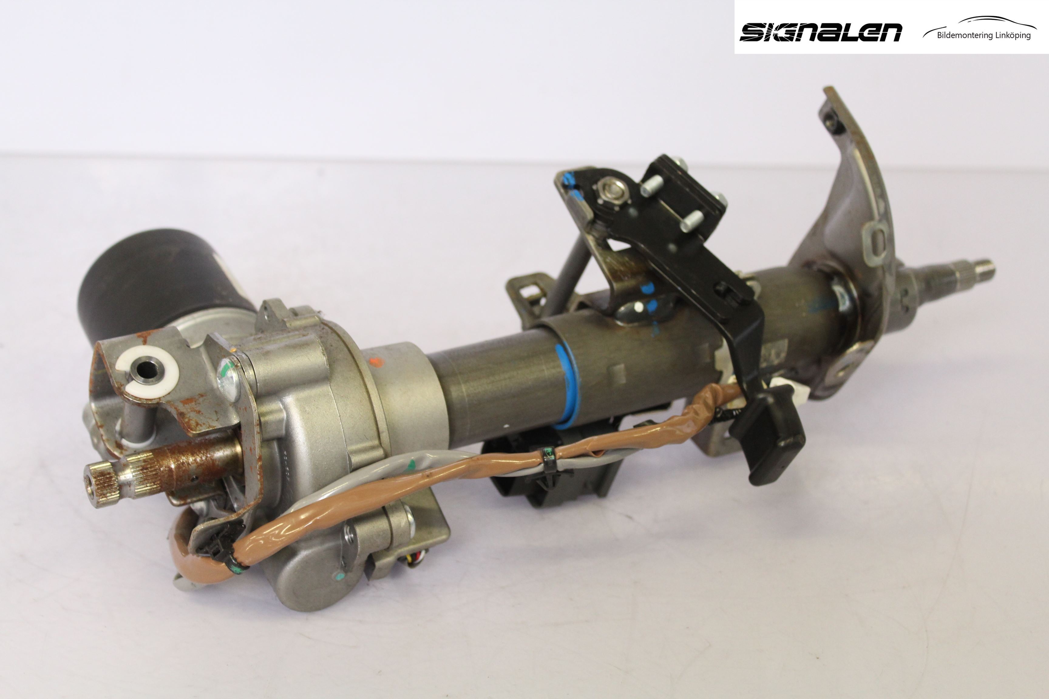 Toyota AYGO 06-14 Rattaxelagg Med Inb Servo