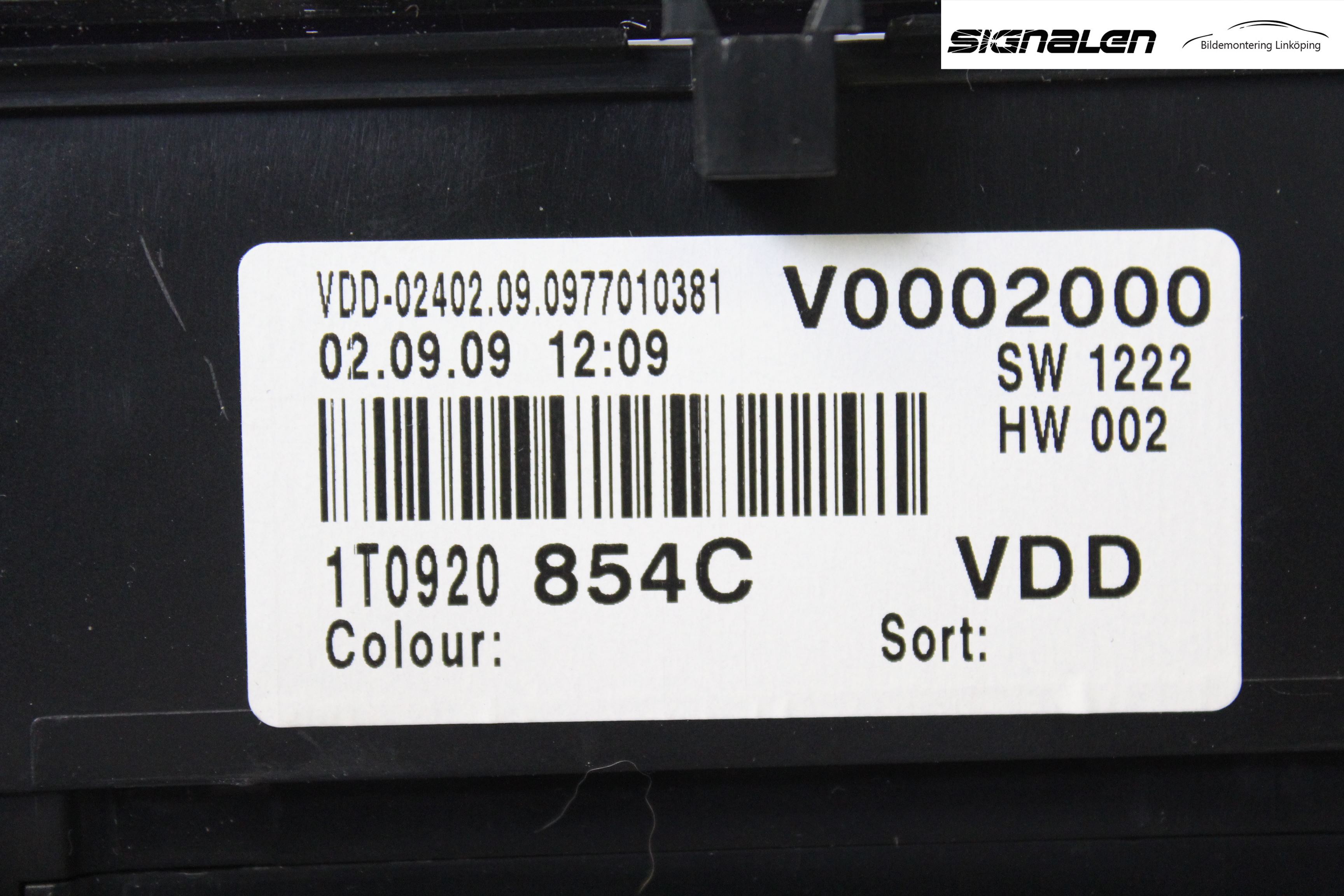 Volkswagen VW CADDY      04-10 Instrument Komb