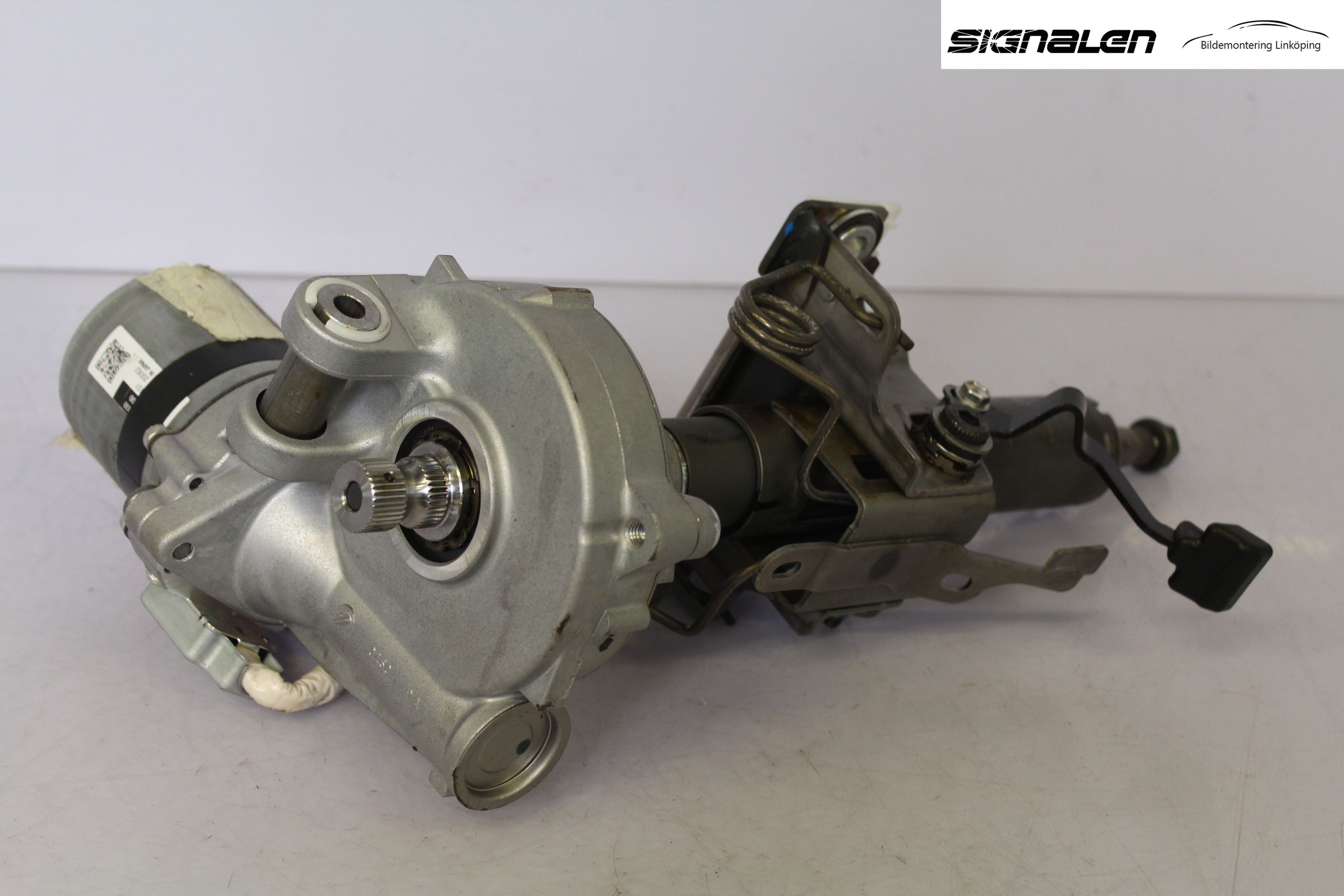 Toyota AVENSIS 09-15 Rattaxelagg Med Inb Servo
