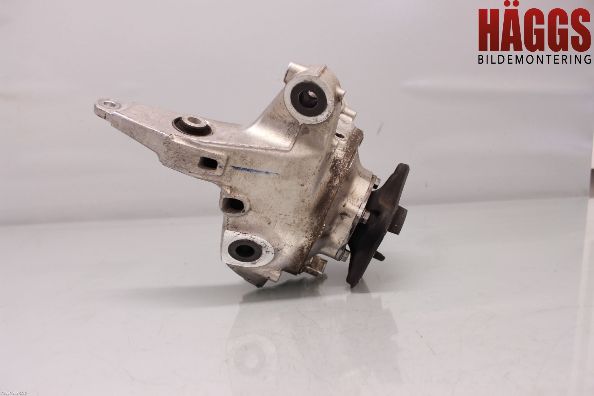 Porsche 911 64- Hjullagerhus-Spindel Hö B