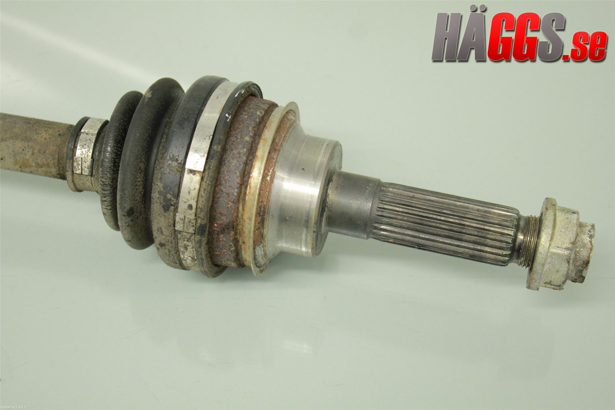 Subaru FORESTER SG 03-05 Drivaxel Bak Vänster