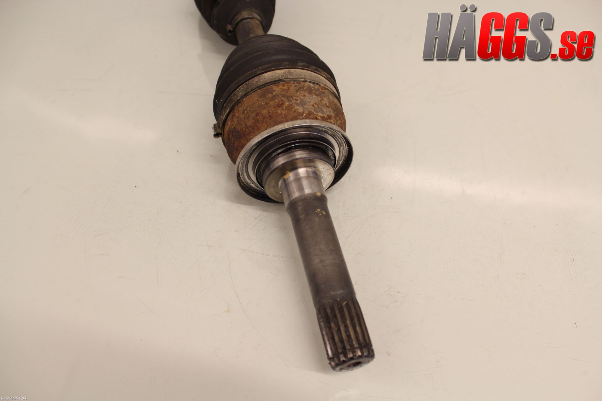 Isuzu D-MAX Drivaxel Fram Vänster