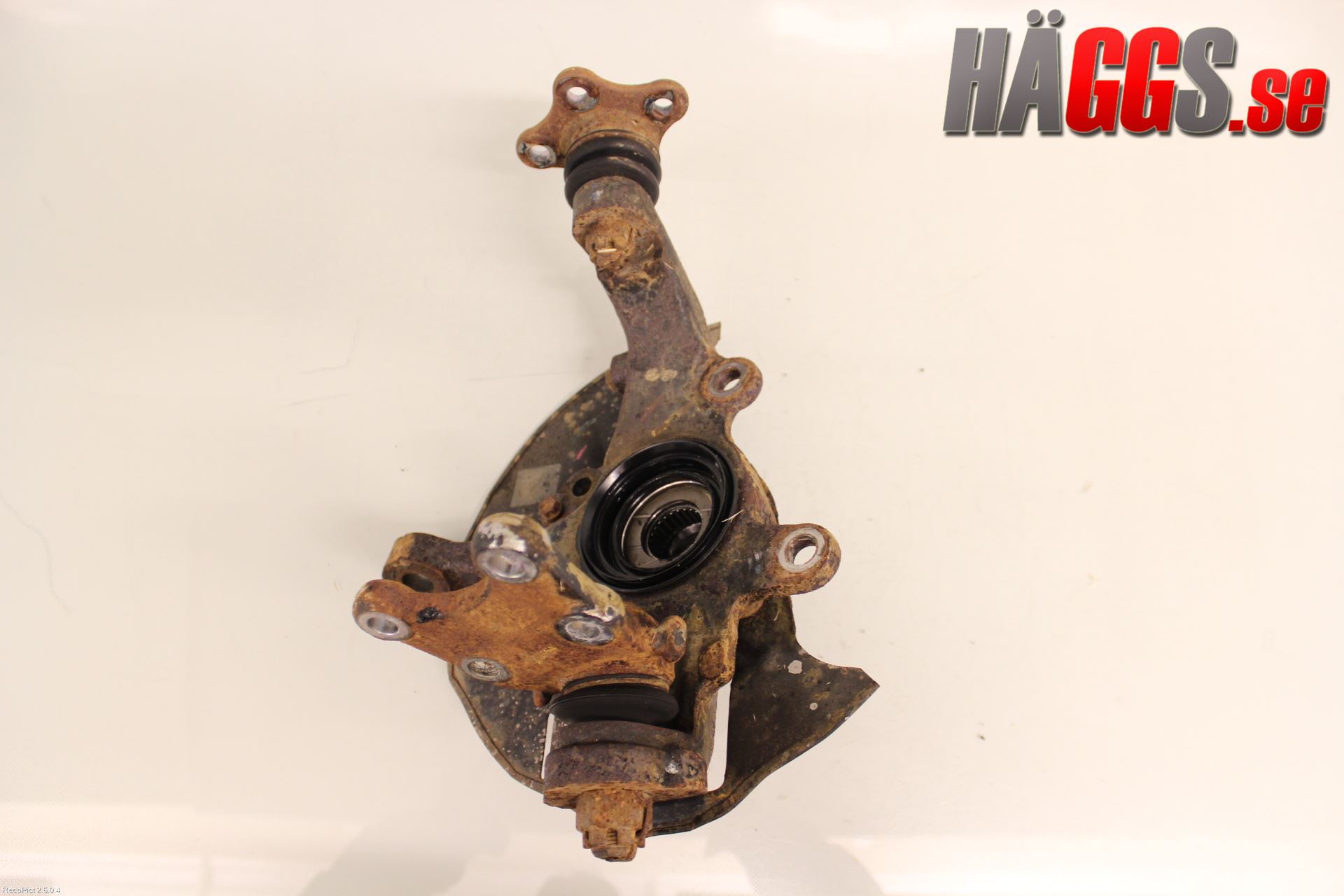 Isuzu D-MAX Styrspindel Lagerhus Hö