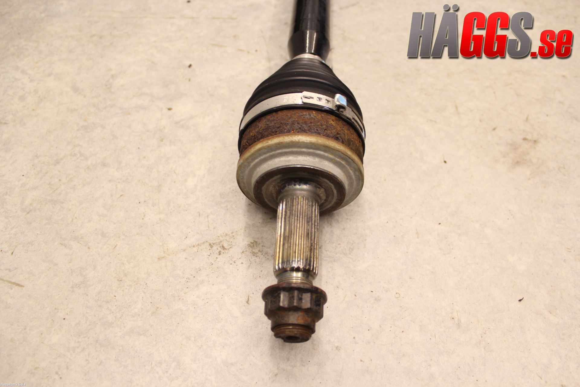 Toyota AURIS 10-12 Drivaxel Fram Höger