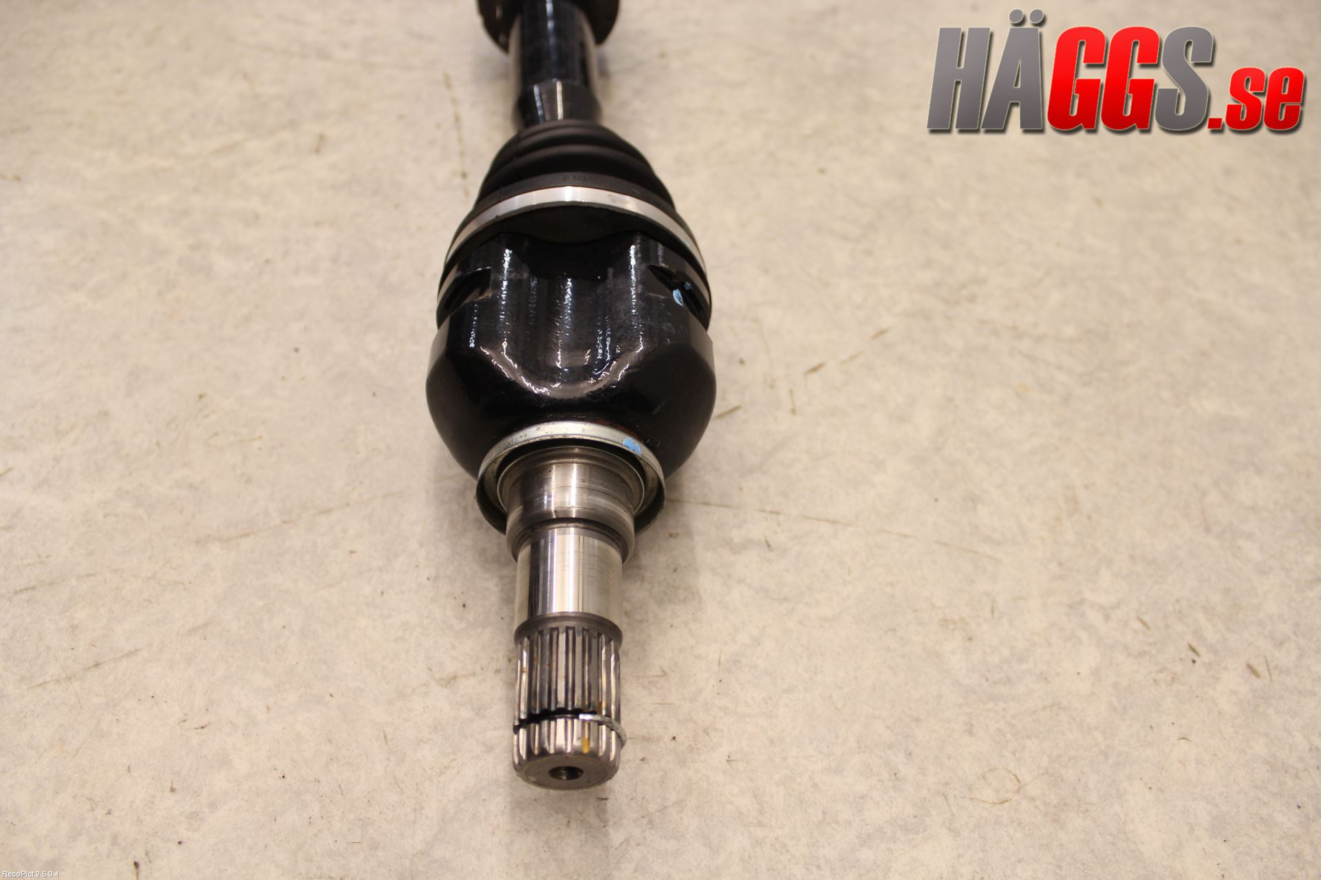 Toyota AURIS 10-12 Drivaxel Fram Höger