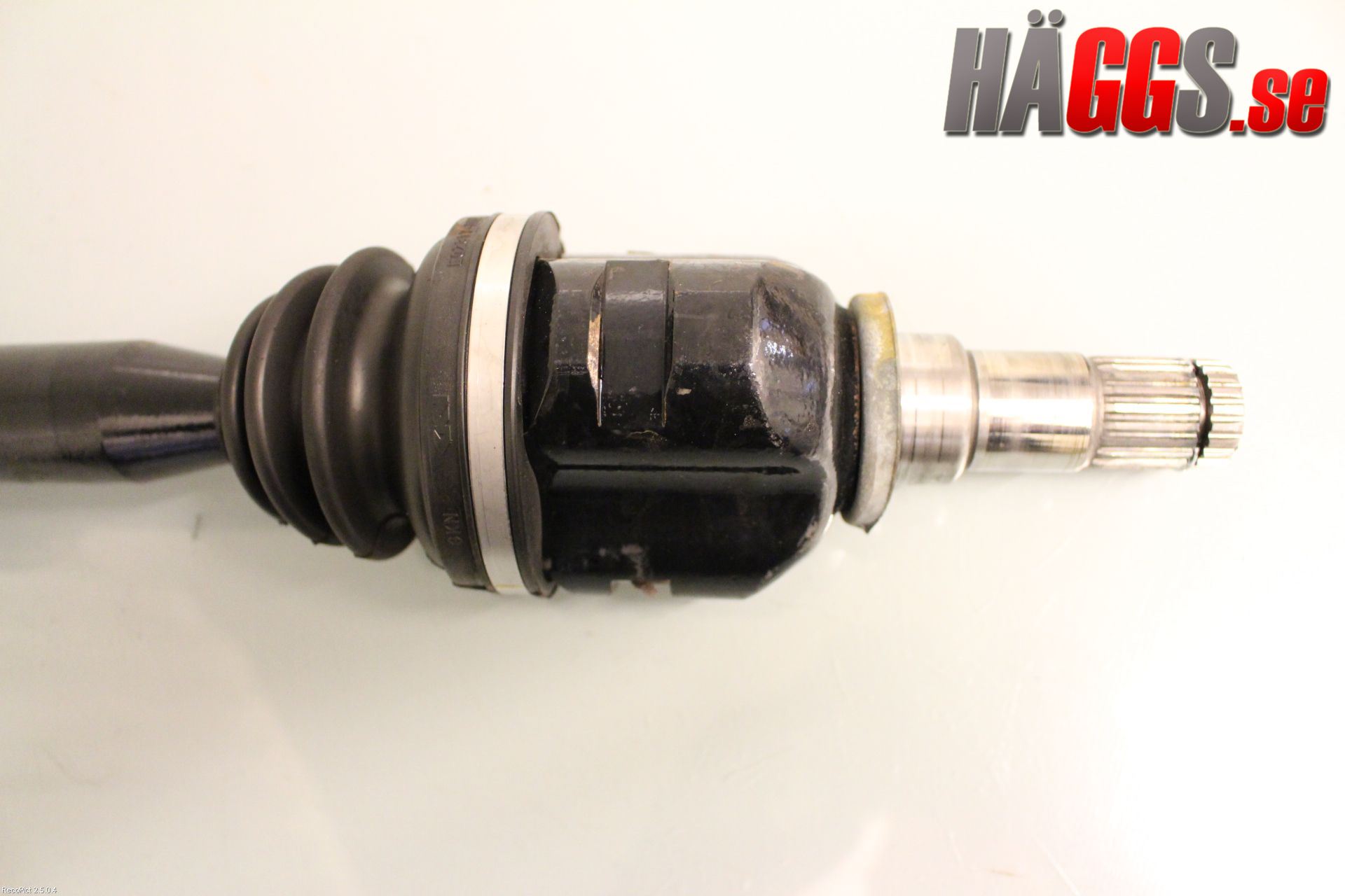 Toyota AURIS 10-12 Drivaxel Fram Höger