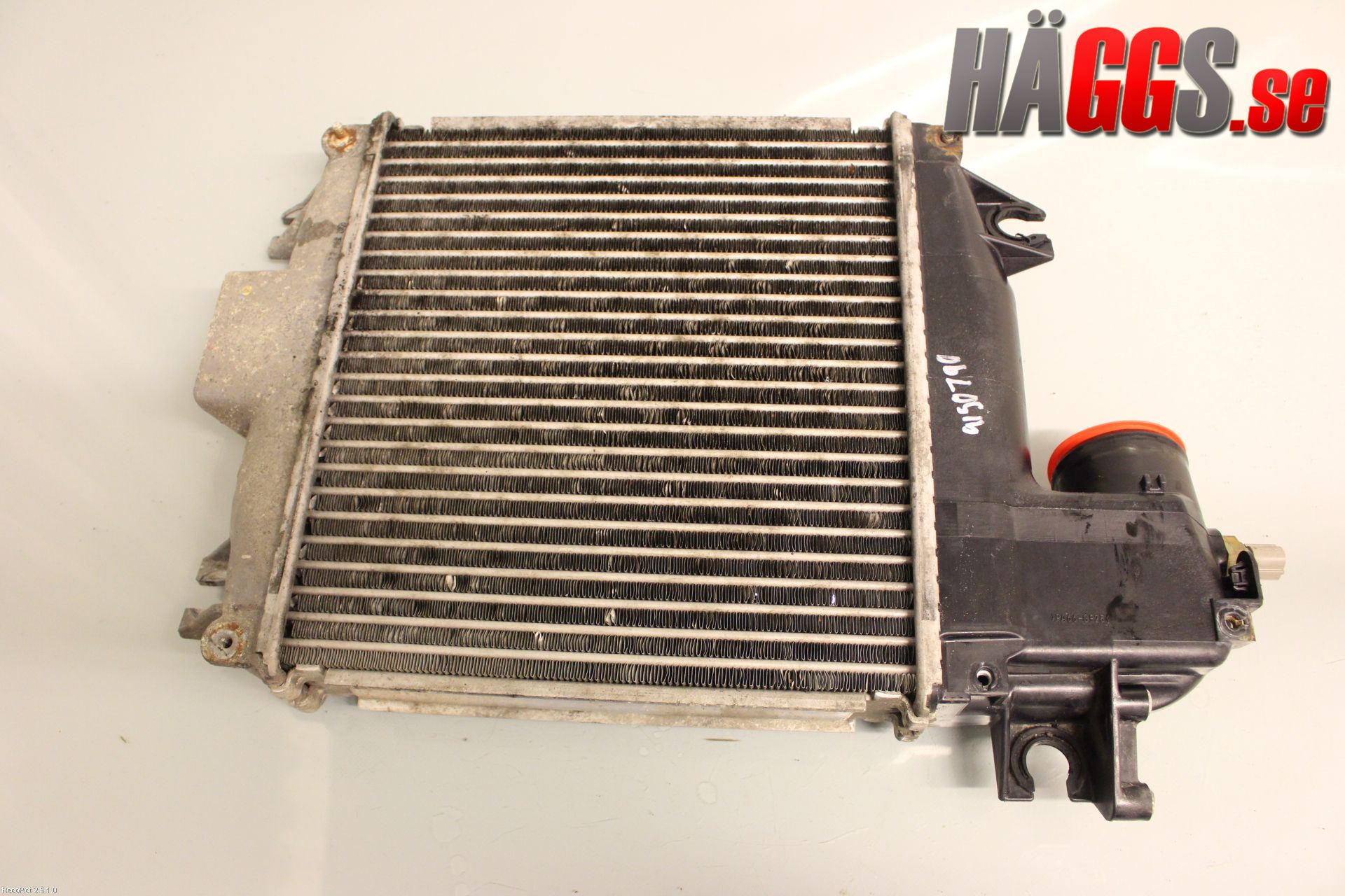 Toyota HILUX 05-16 Laddluft-Intercooler Kyl