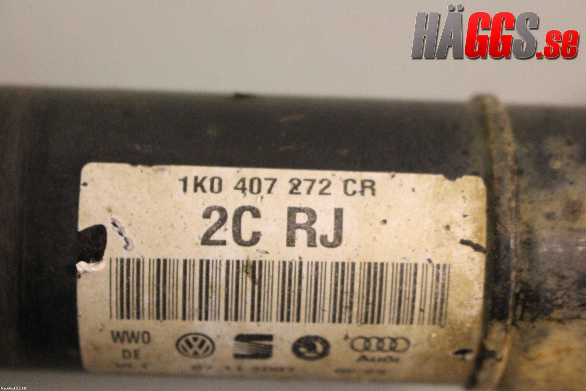 Volkswagen VW GOLF V 04-09 Drivaxel Fram Höger
