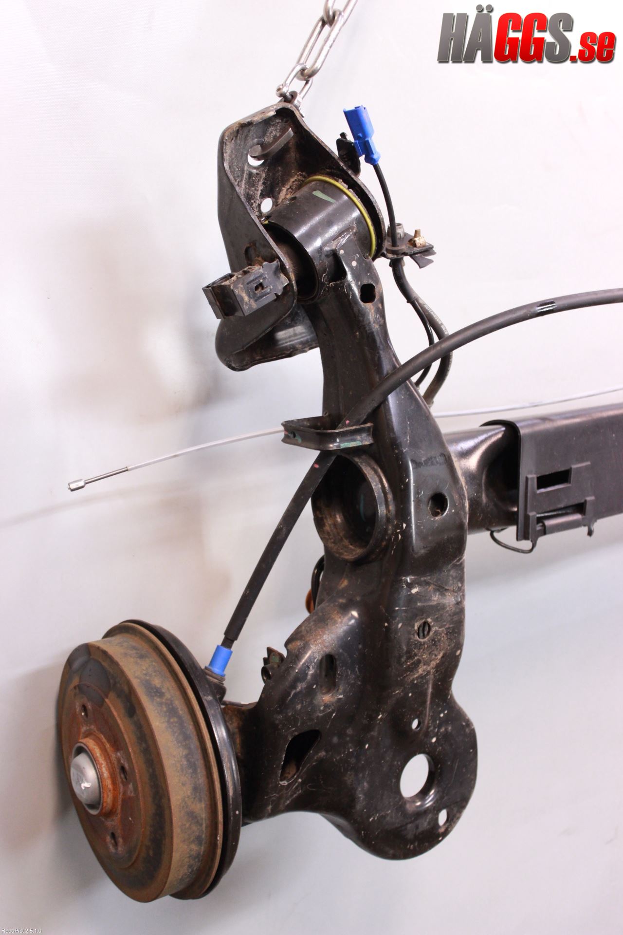 Peugeot 208 12-15 Bakaxel