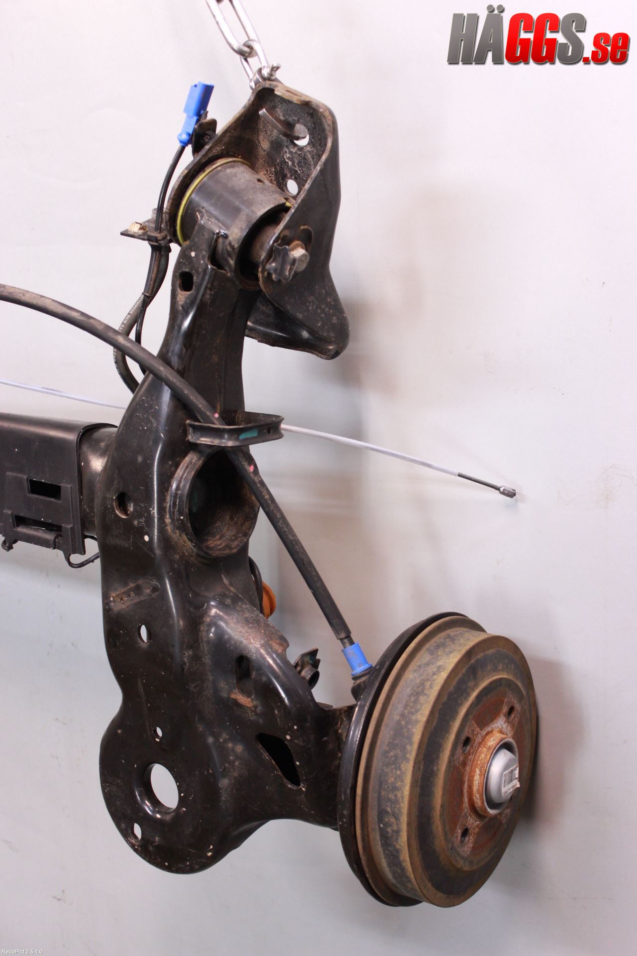 Peugeot 208 12-15 Bakaxel